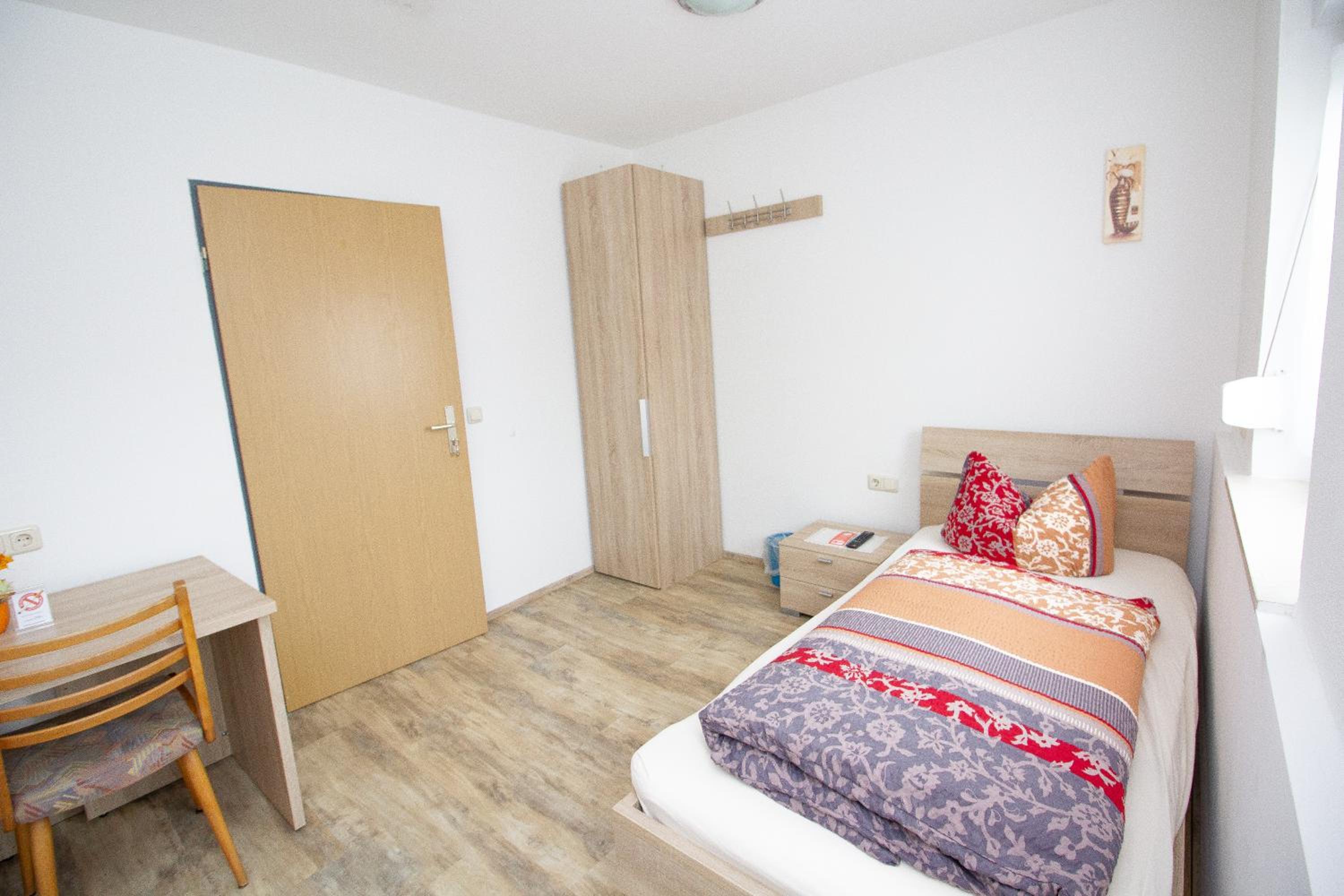 Single Room photo 1