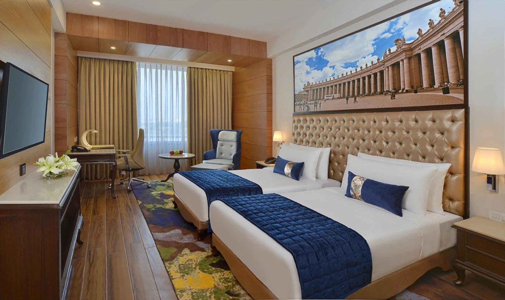 Superior Double or Twin Room photo 3