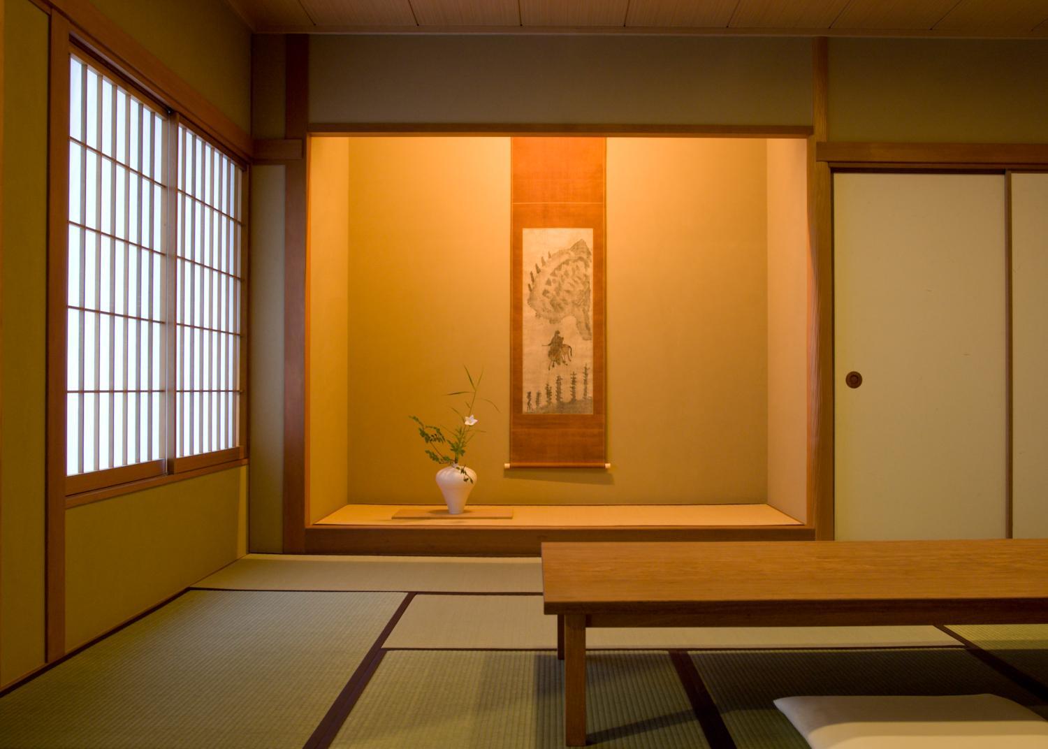Suite Room with Tatami Area thumbnail 5