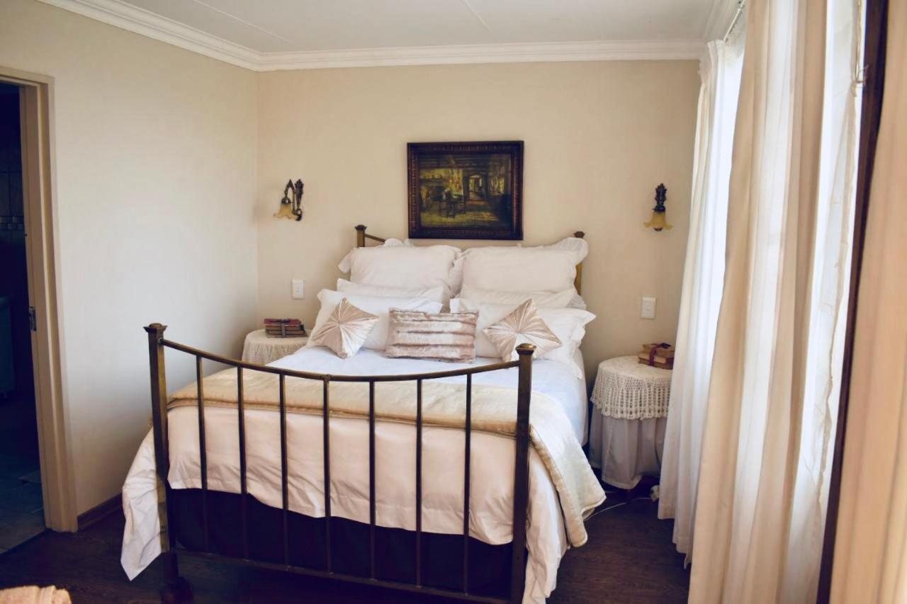 Triple Room with Private Bathroom - Photo 6