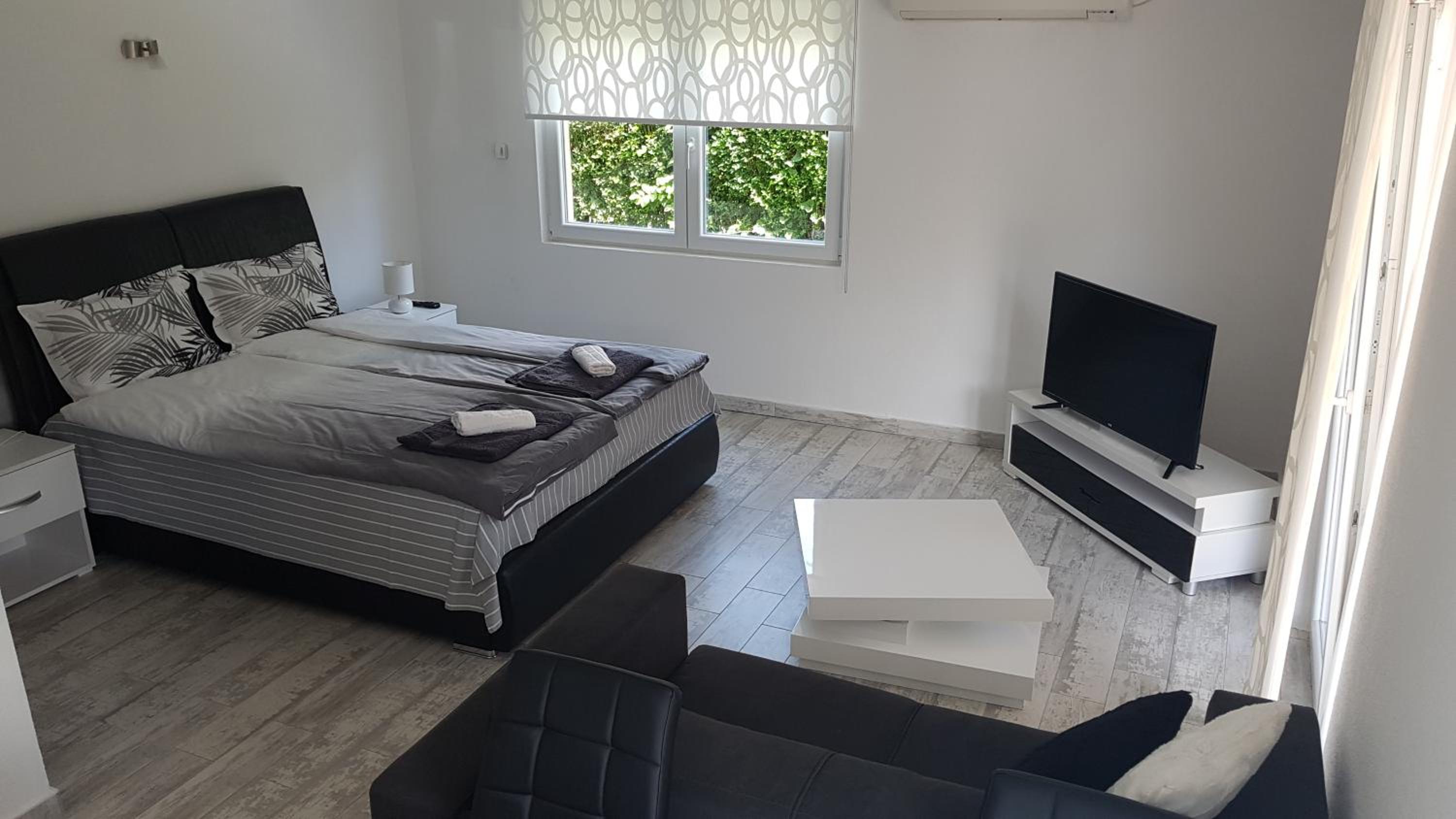 Deluxe Apartment photo 1