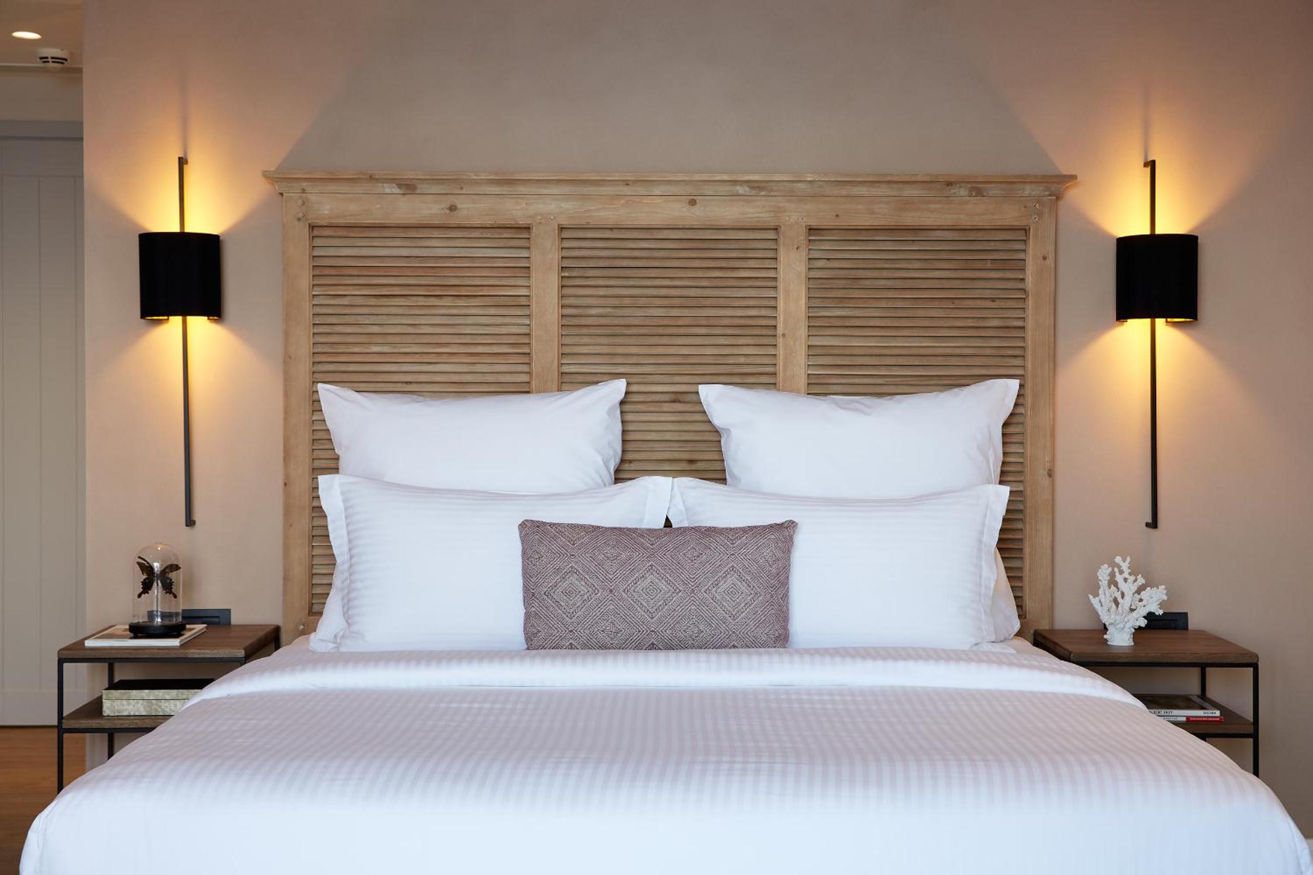 Deluxe Junior Suite with Private Pool and Sea View photo 3