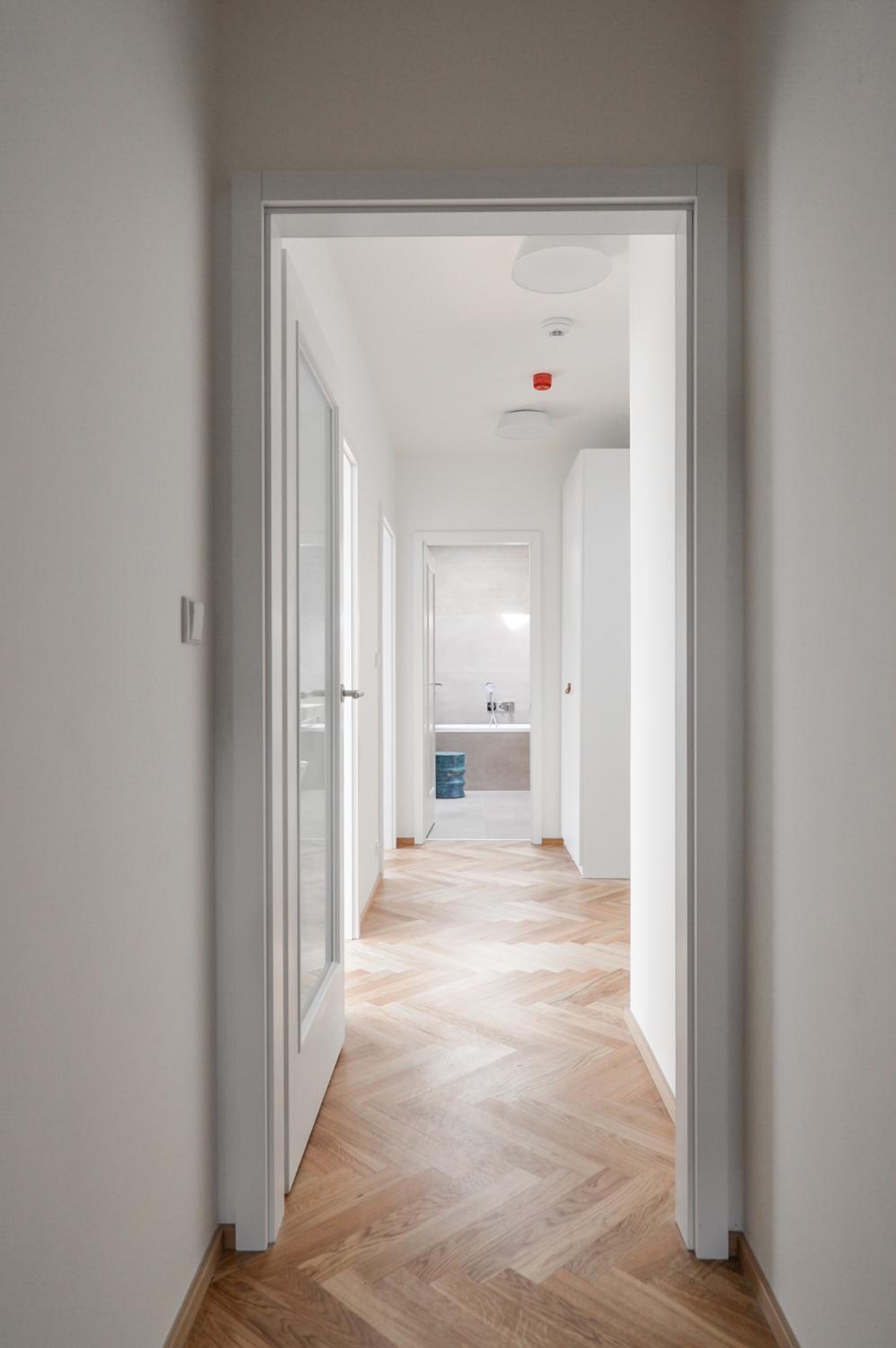 Two-Bedroom Apartment - Photo 16
