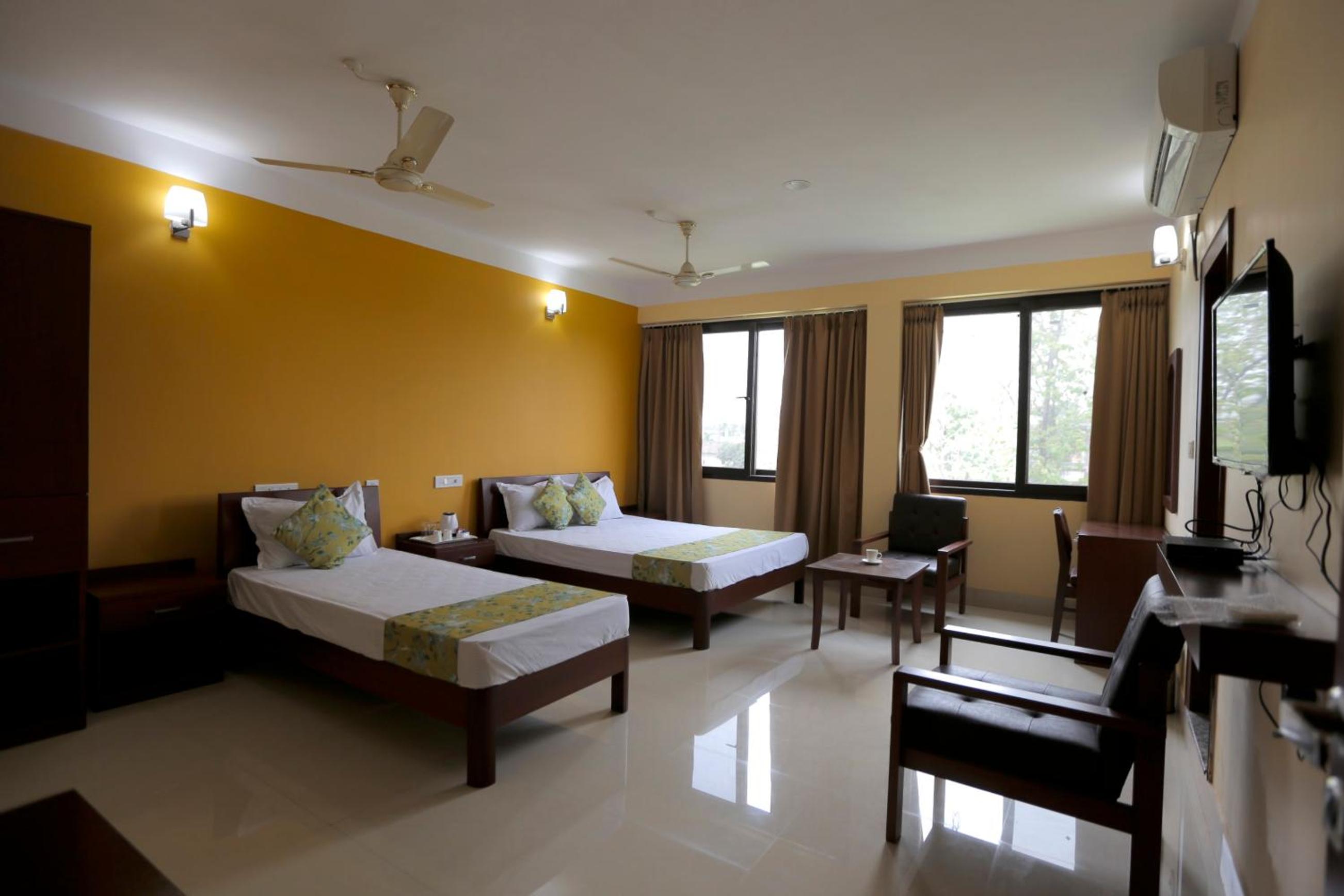 Deluxe Triple Room photo 2