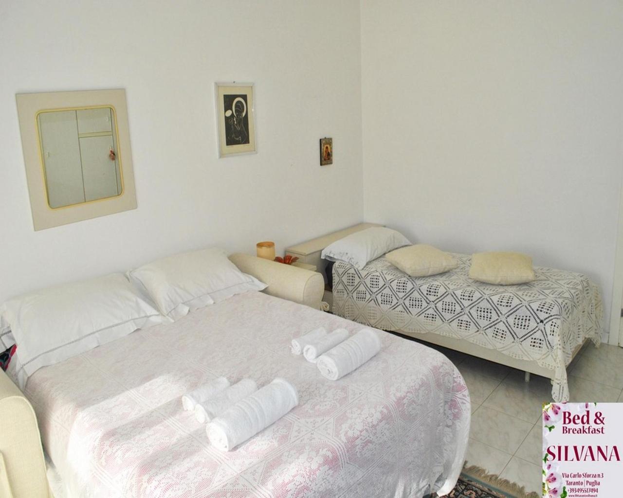 Double Room - Photo 13