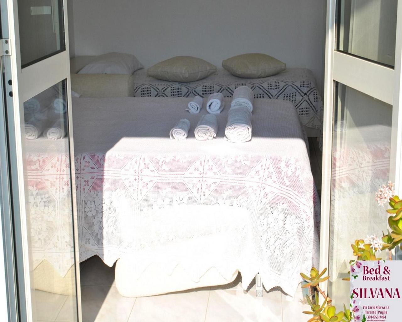 Double Room - Photo 6