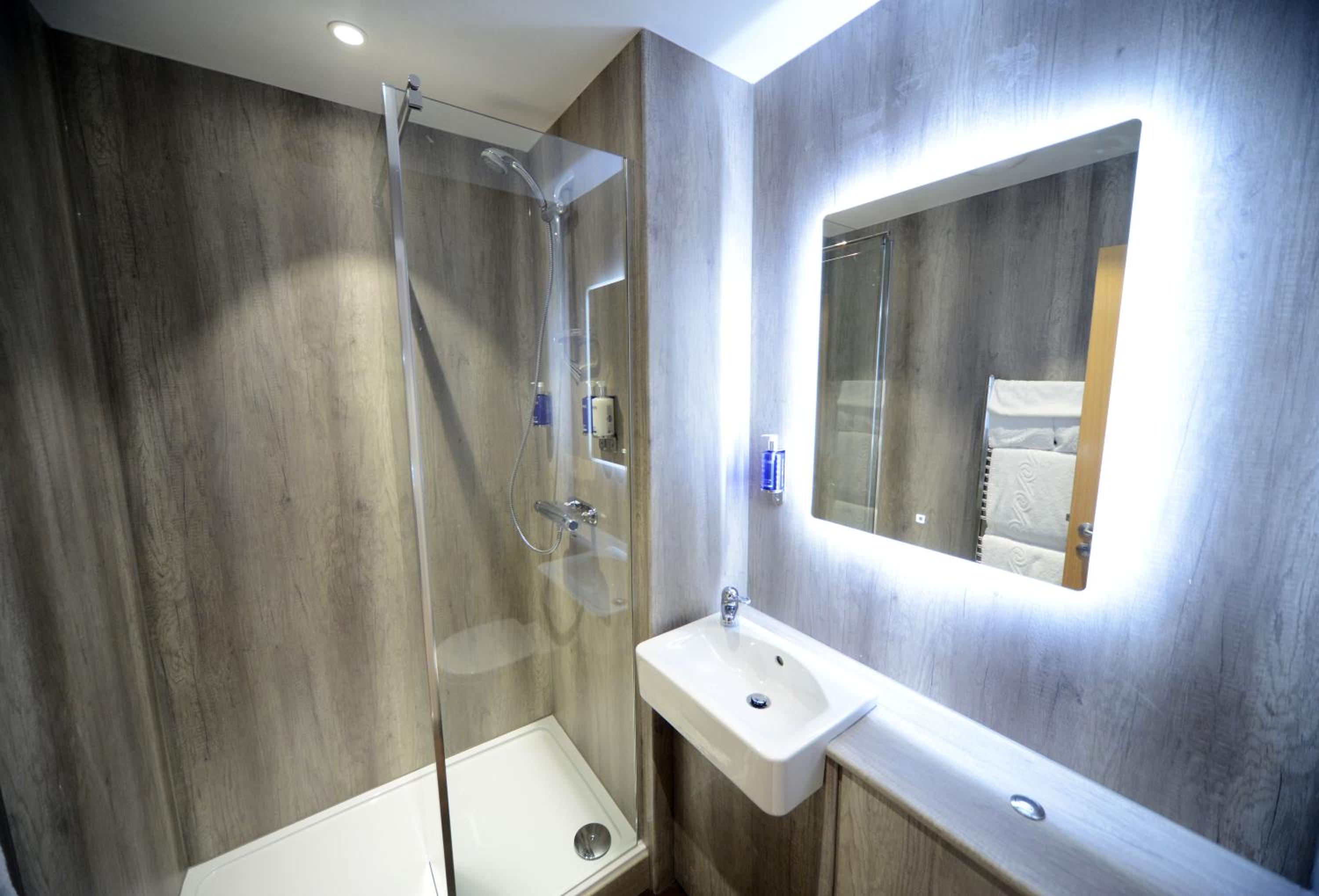 Superior Double or Twin Room - Photo 2