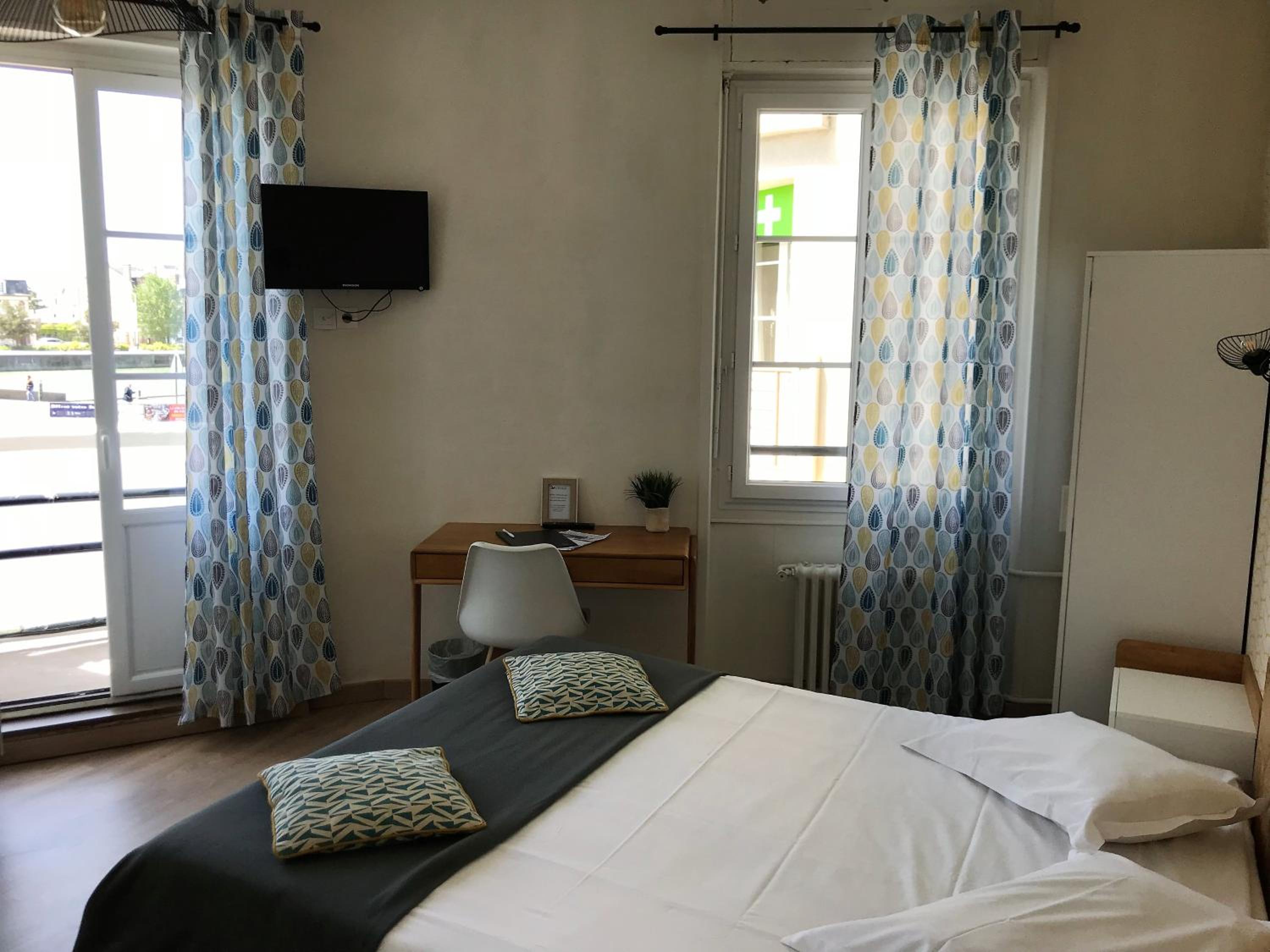 Triple Room - Photo 7