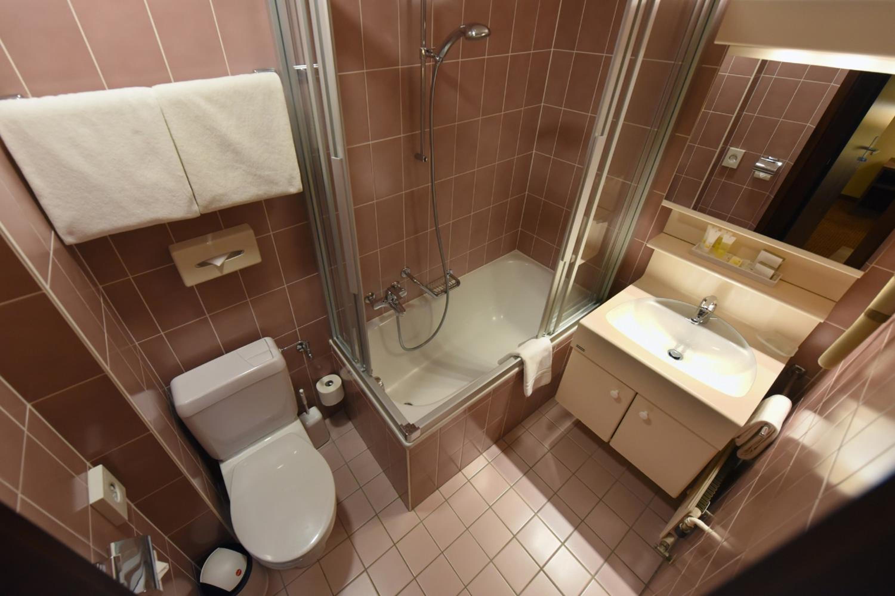 Superior Twin Room with Balcony  - Photo 10