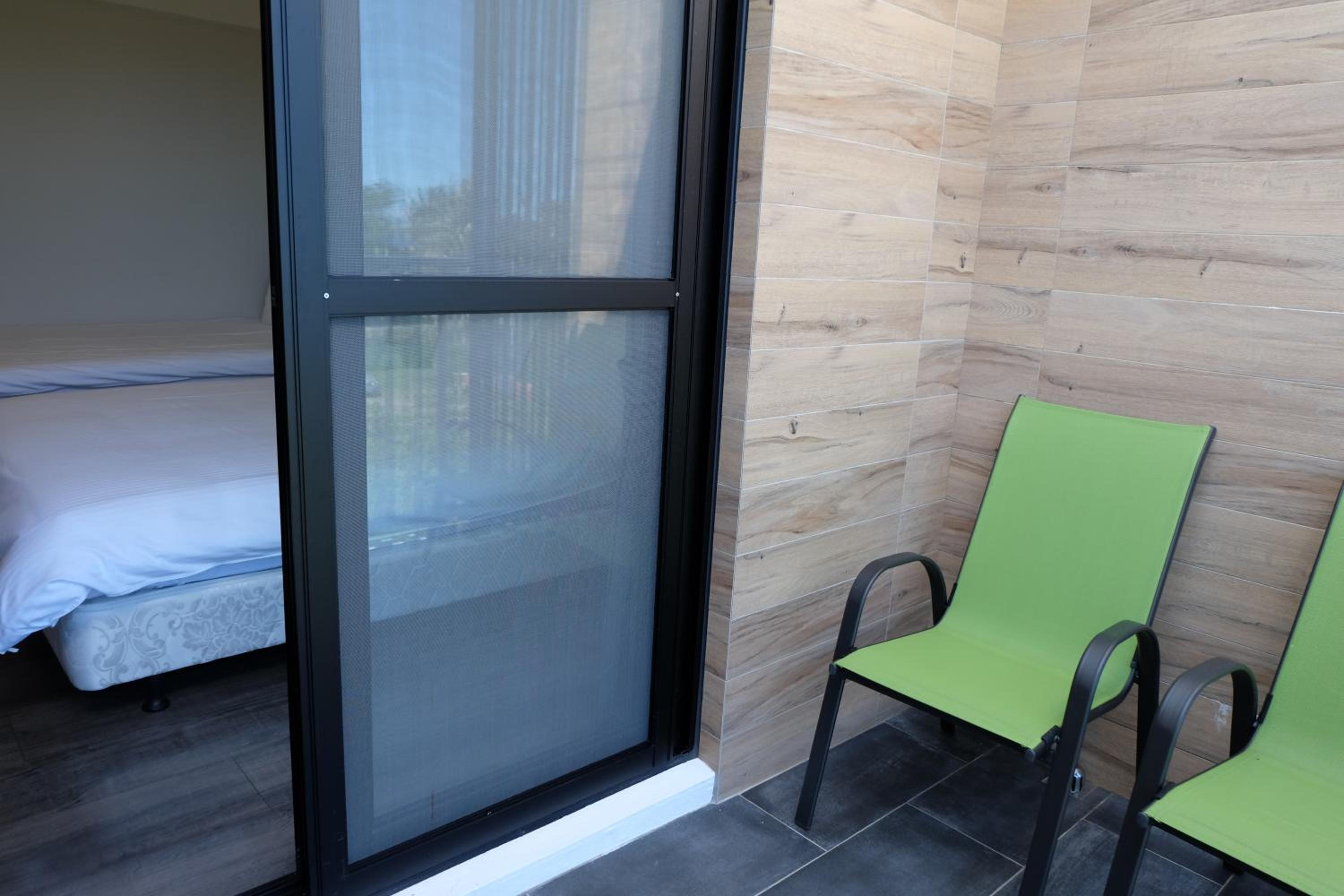 Quadruple Room with Sea View photo 2