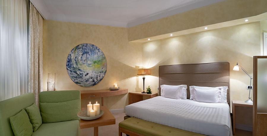 Superior Double or Twin Room with Garden View - Photo 4