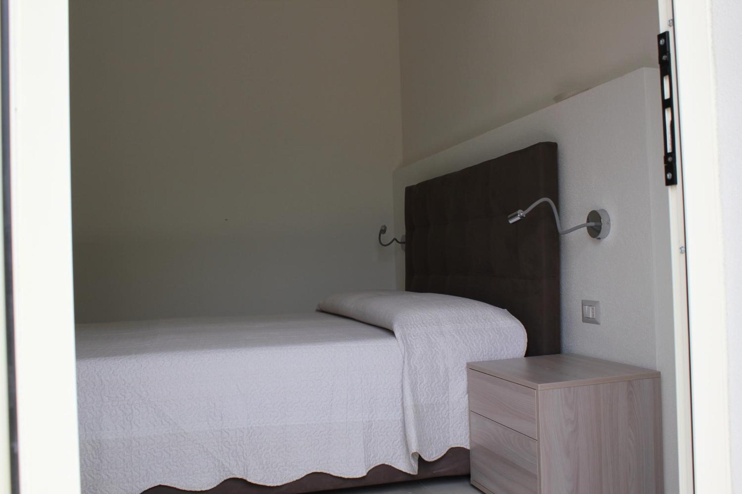 Budget Double Room photo 1