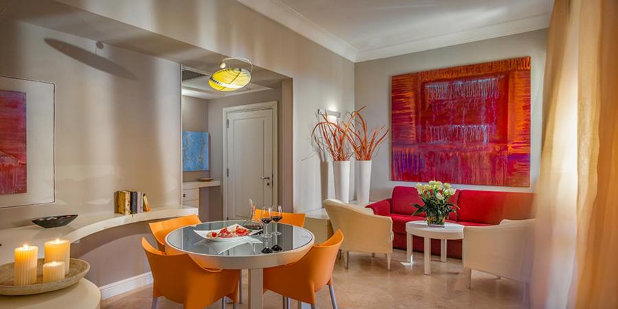 Suite with Garden View - Photo 3