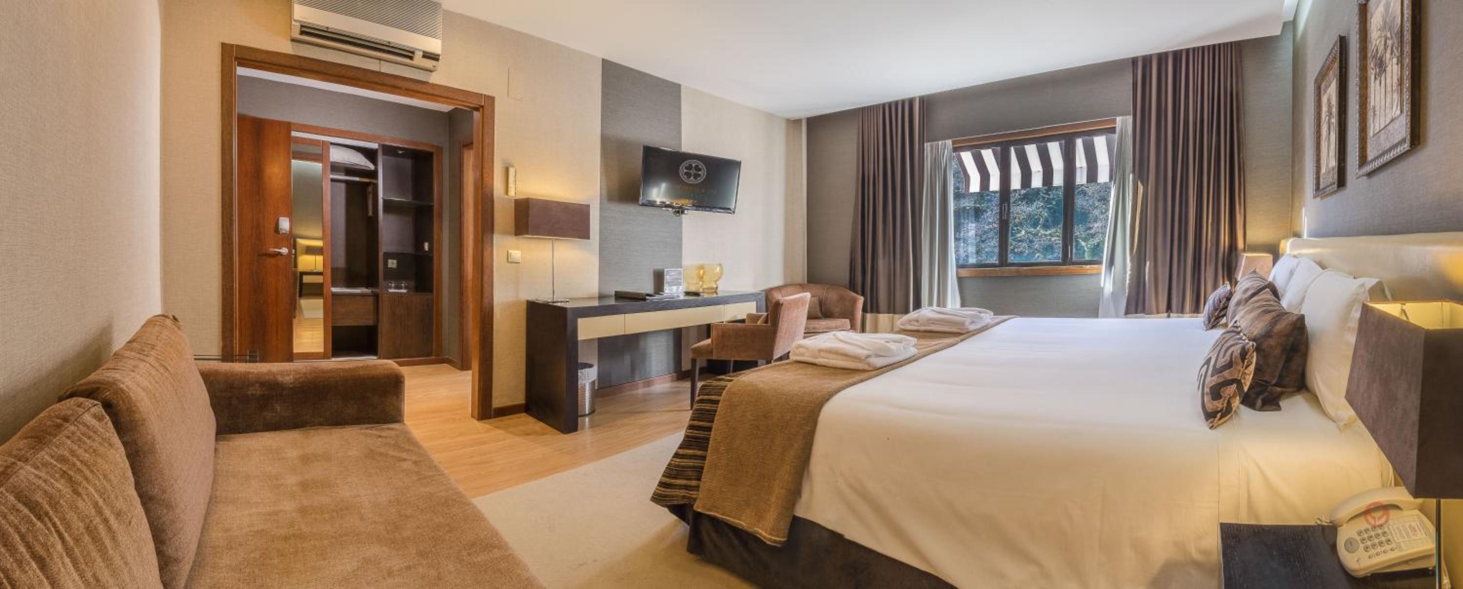 Superior Double/Twin Room photo 3