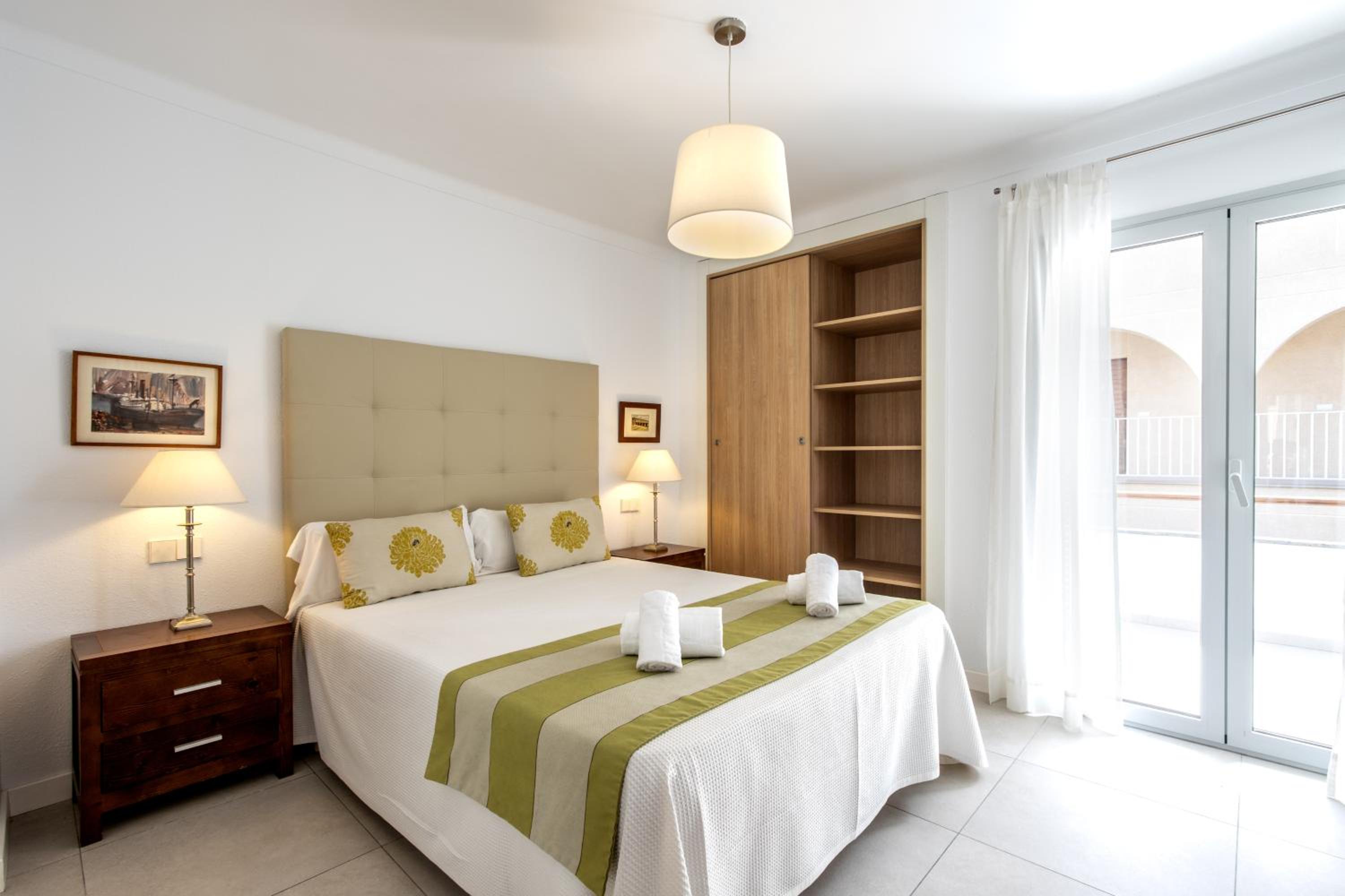 Villa de Cuatro Habitaciones