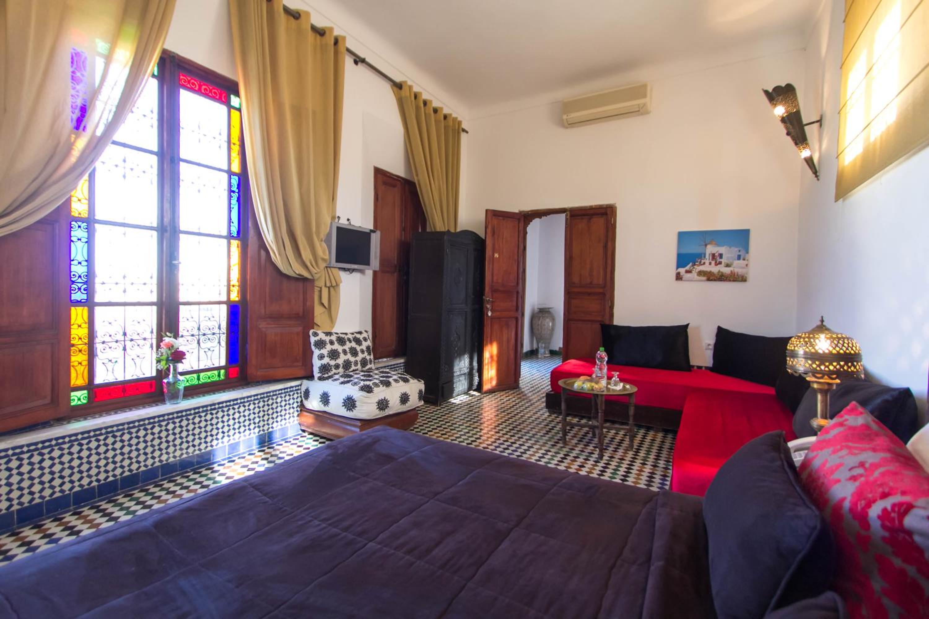 Avempace - Suite - Photo 2