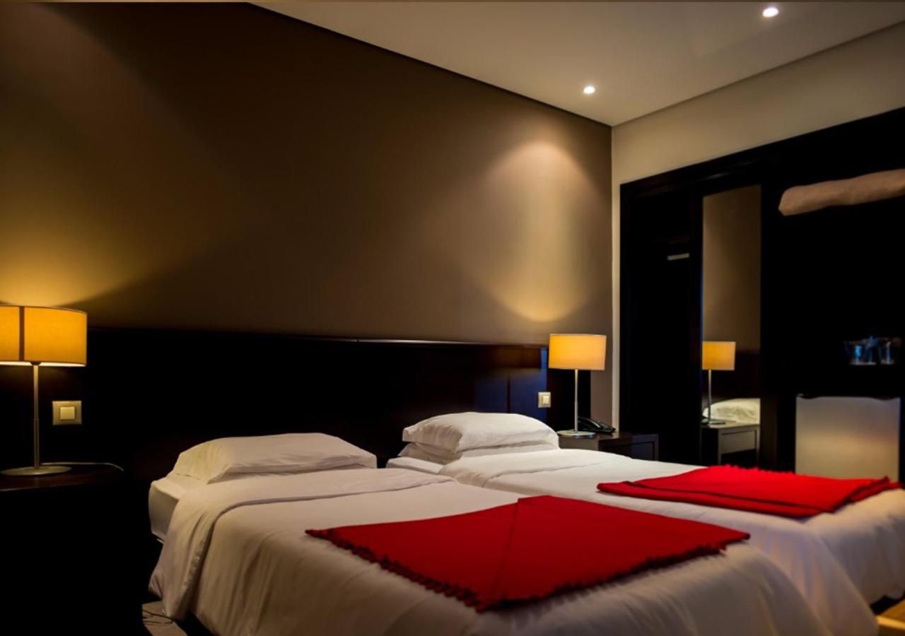 Two-Bedroom Apartment (4 People) - Photo 4