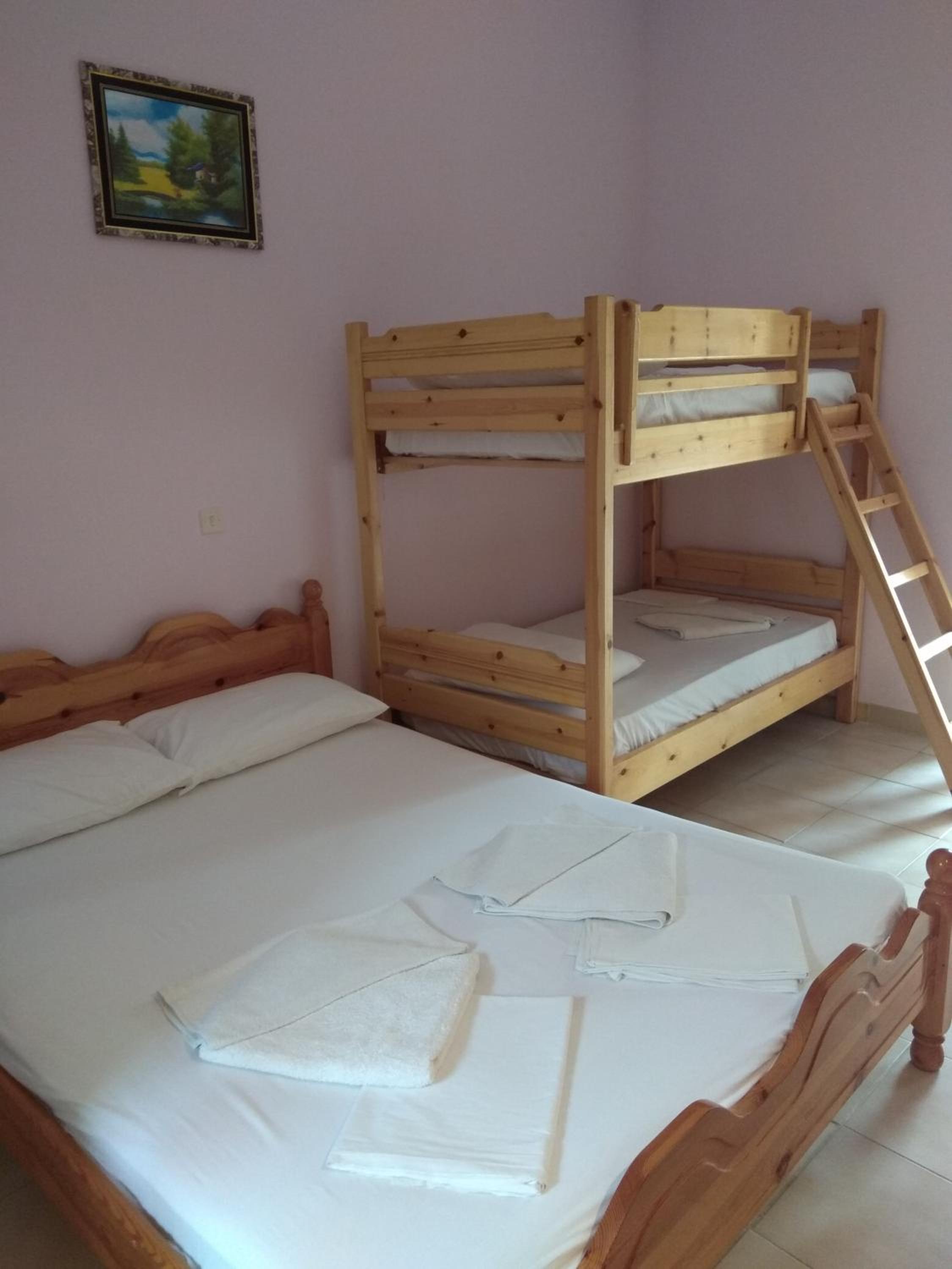 Quadruple Room photo 2