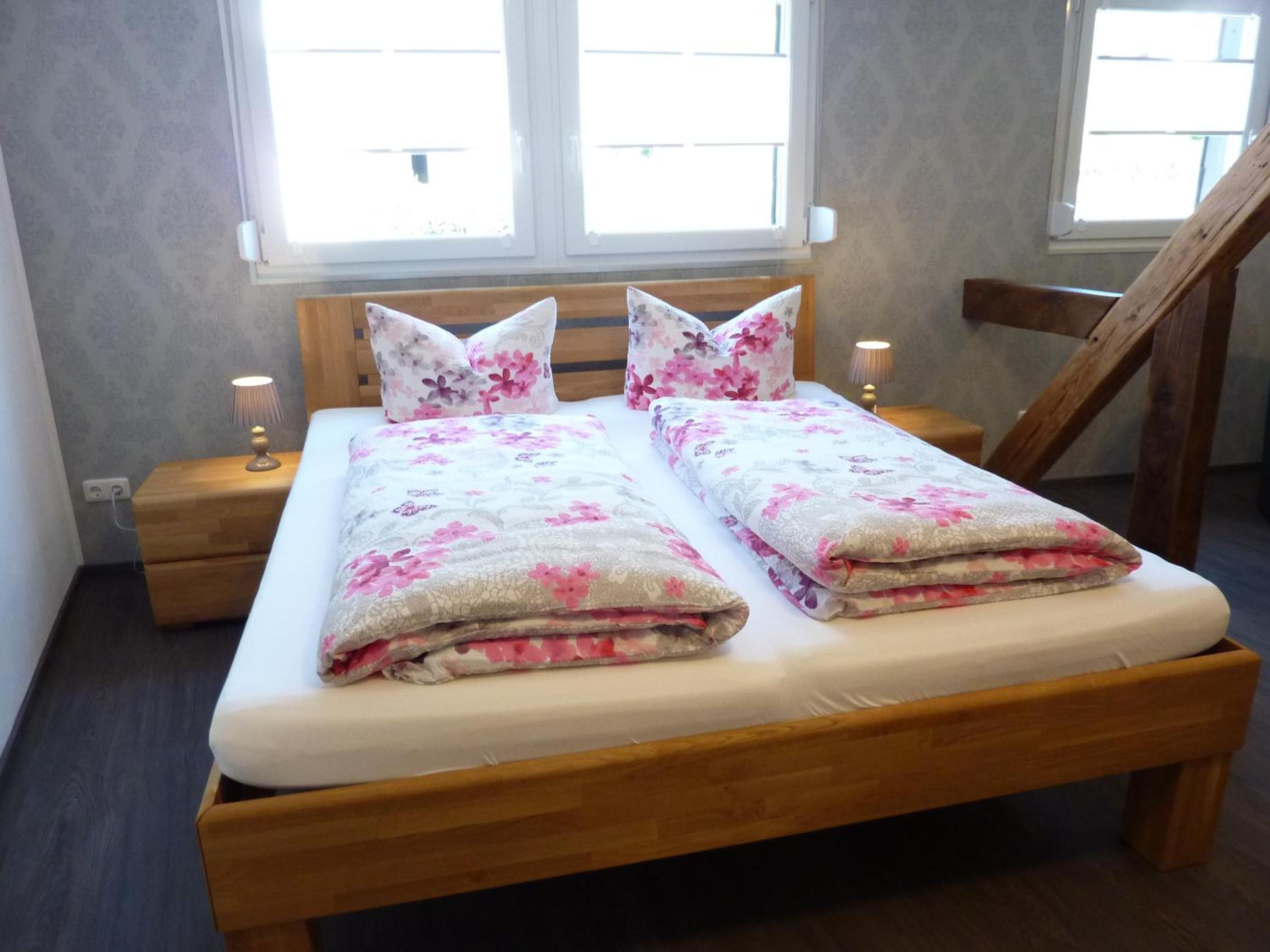 Large Double Room with Private Bathroom photo 1