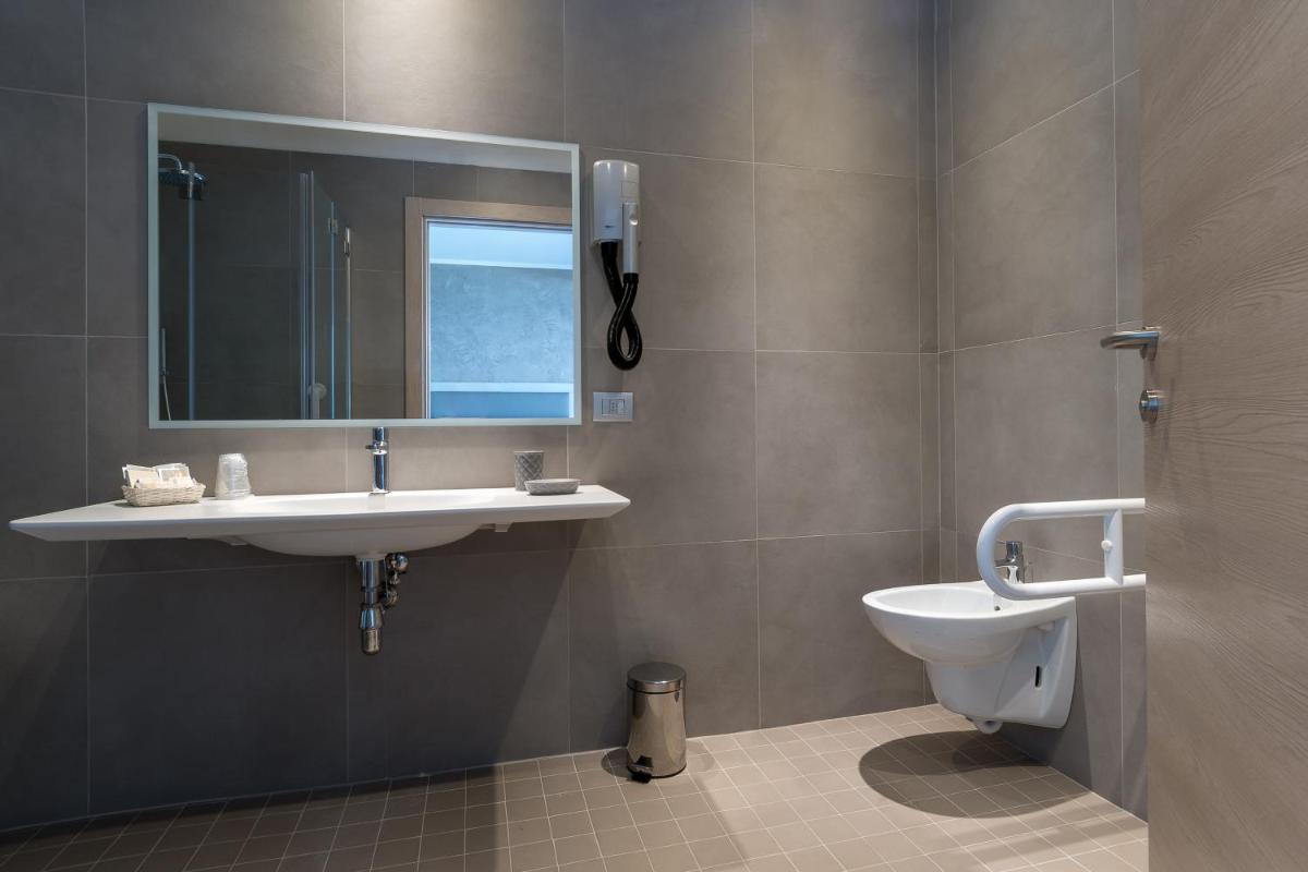 Superior Double Room with Sea View photo 3