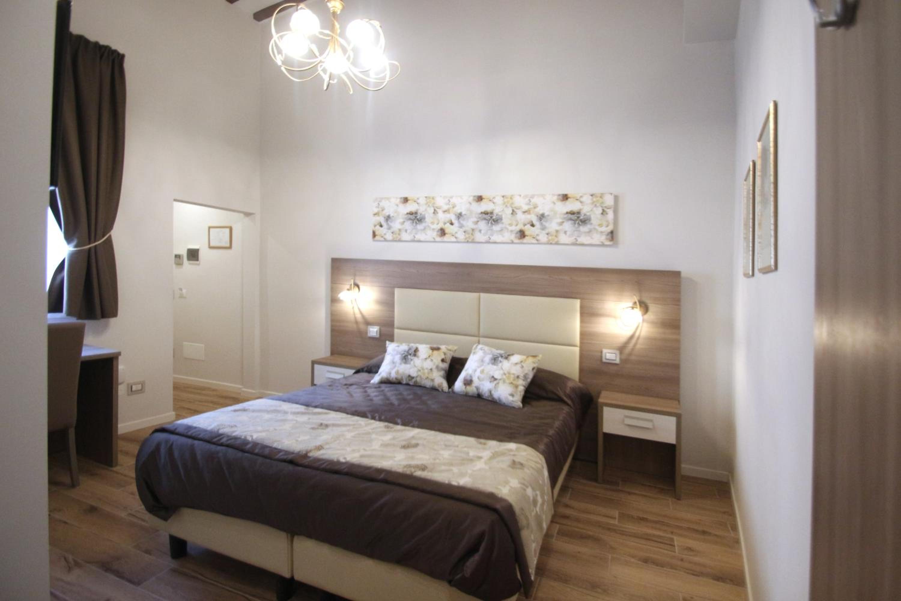 Double or Twin Room photo 1