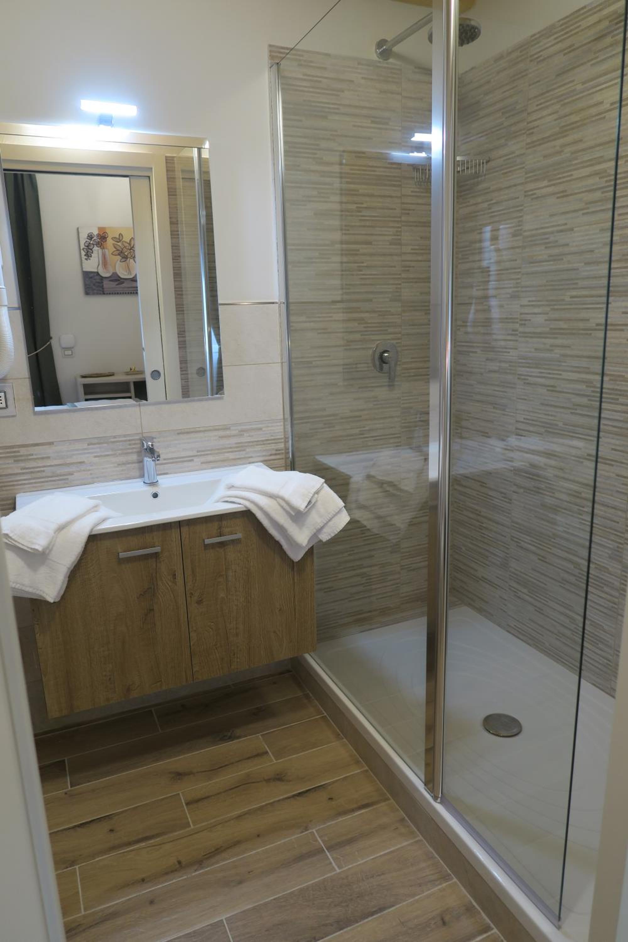 Superior Triple Room photo 3