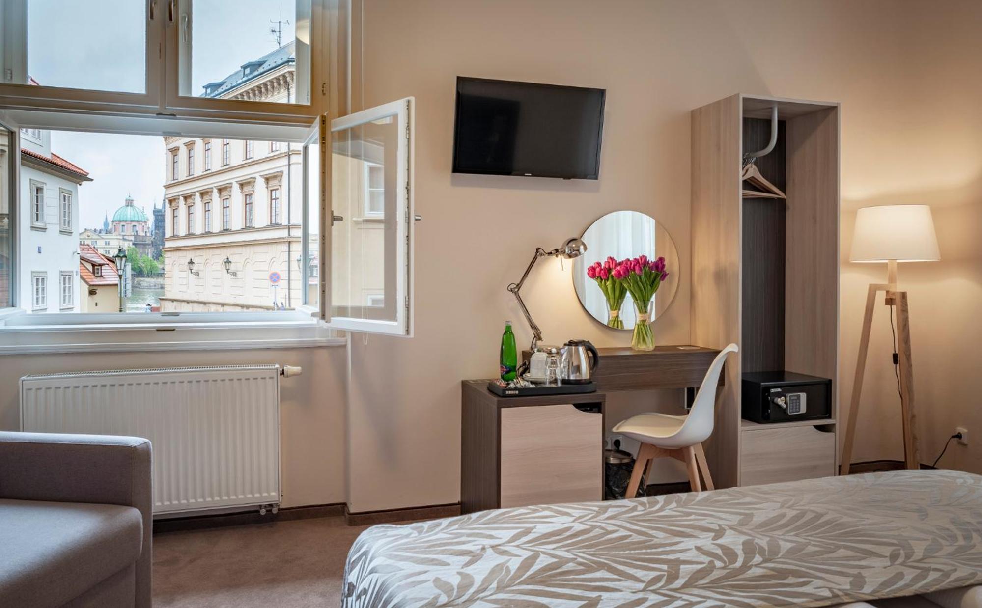 Double or Twin Room with Extra Bed (3 Adults)