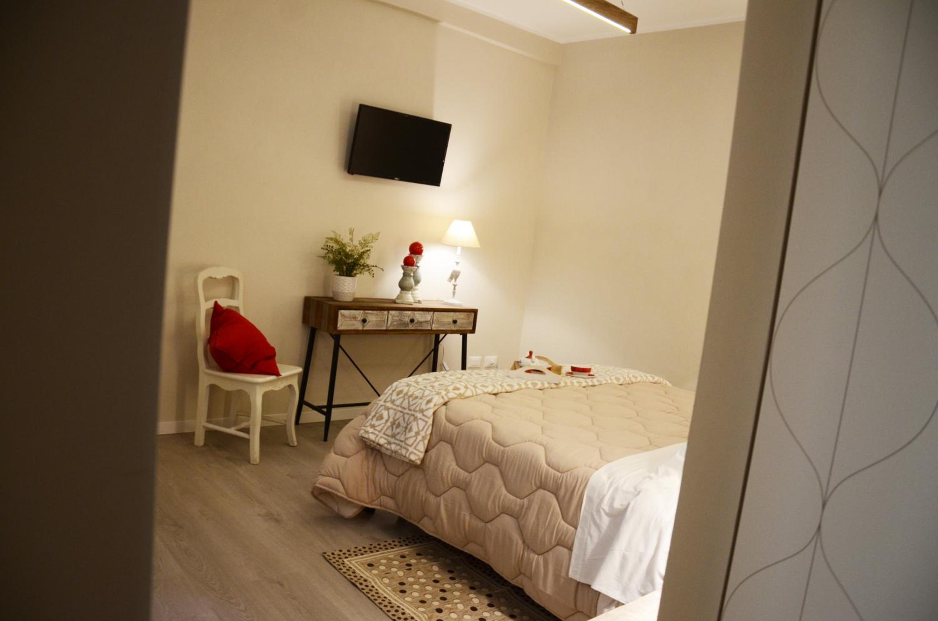 Double Room with Private Bathroom photo 2