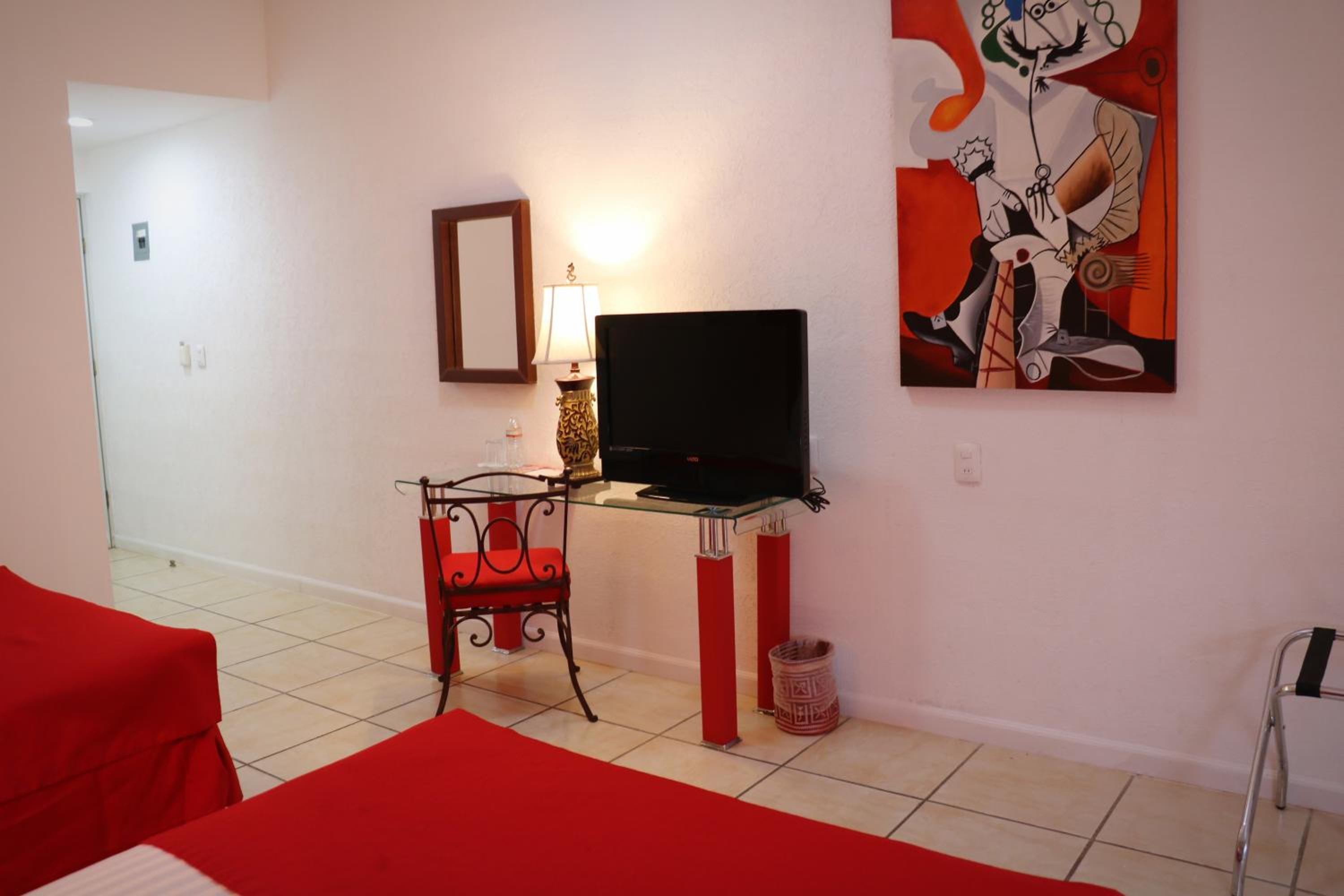 Standard Twin Room - Photo 3