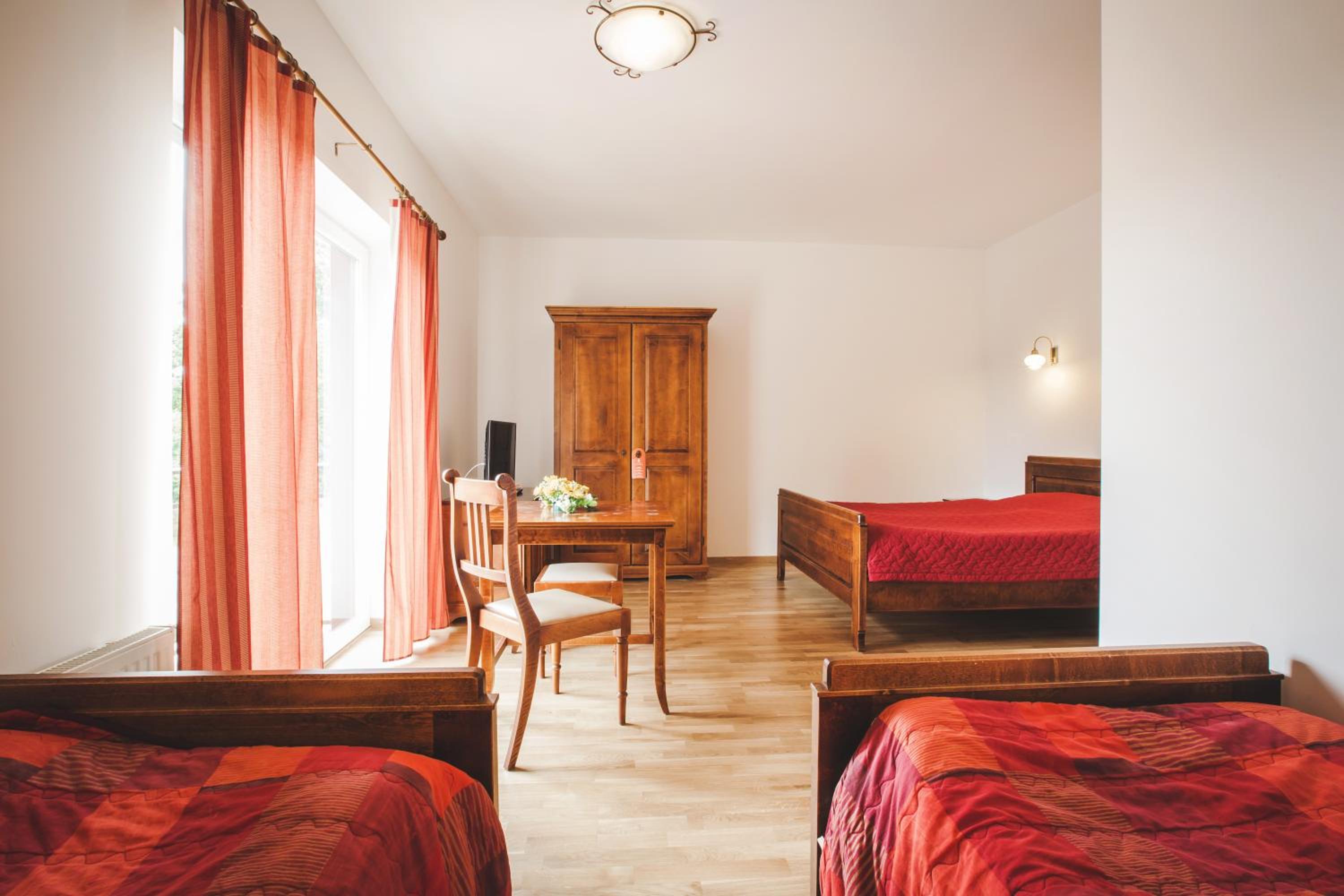 Triple Room With View