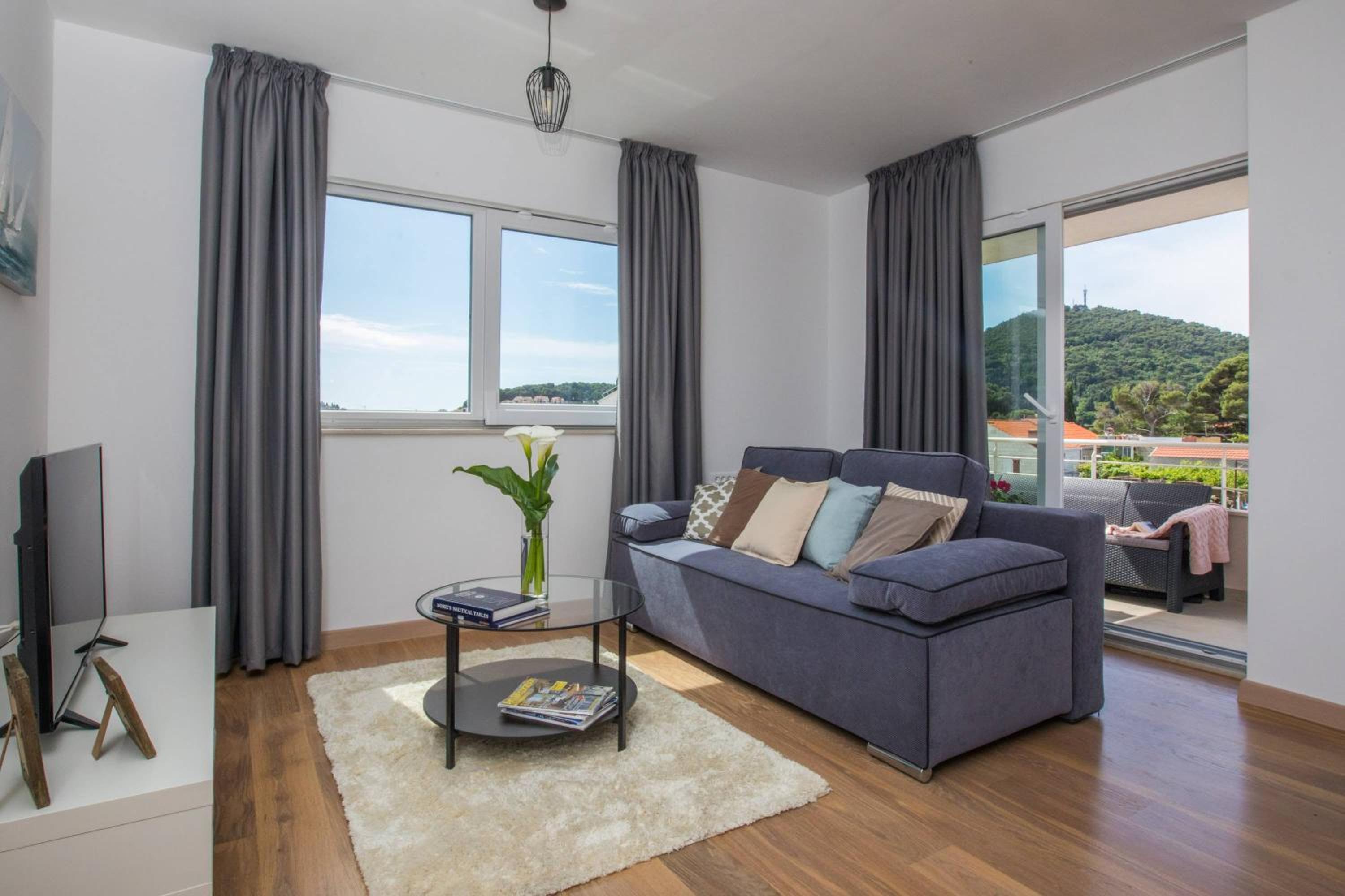 One Bedroom Apartment with Balcony