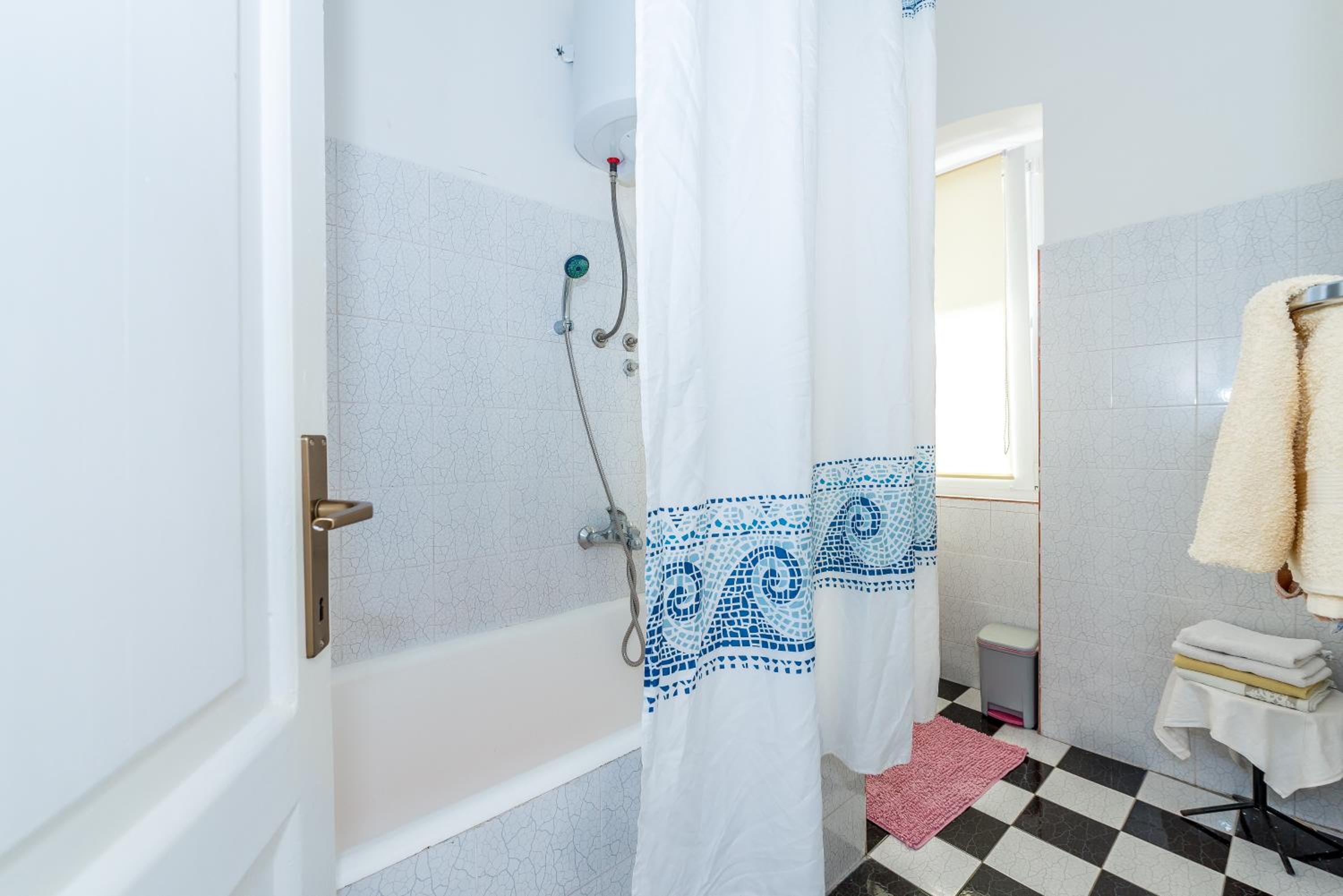Studio with Sea View - Photo 14