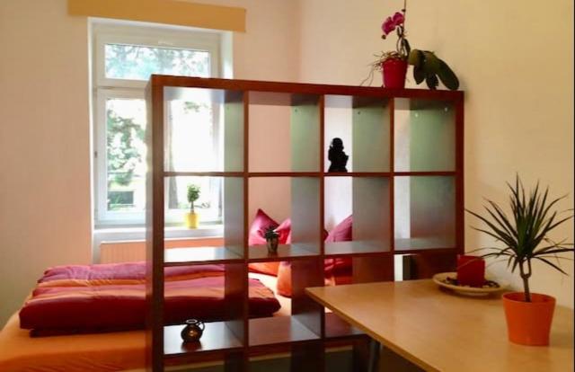 Standard Double Room with Shared Bathroom photo 2
