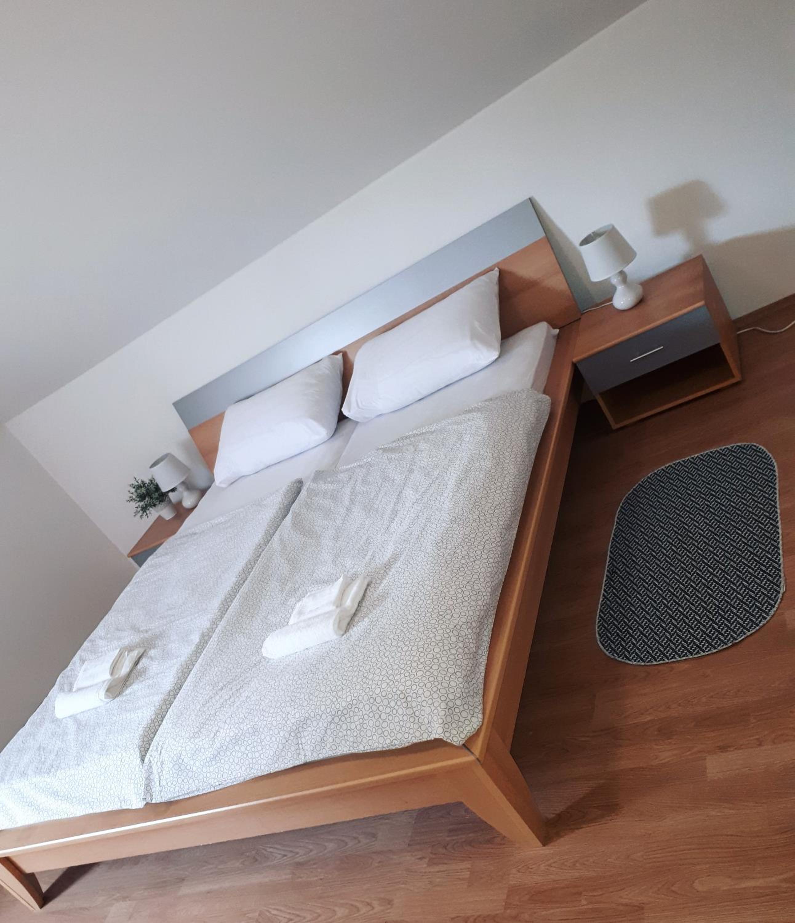 Two-Bedroom Apartment - Photo 21