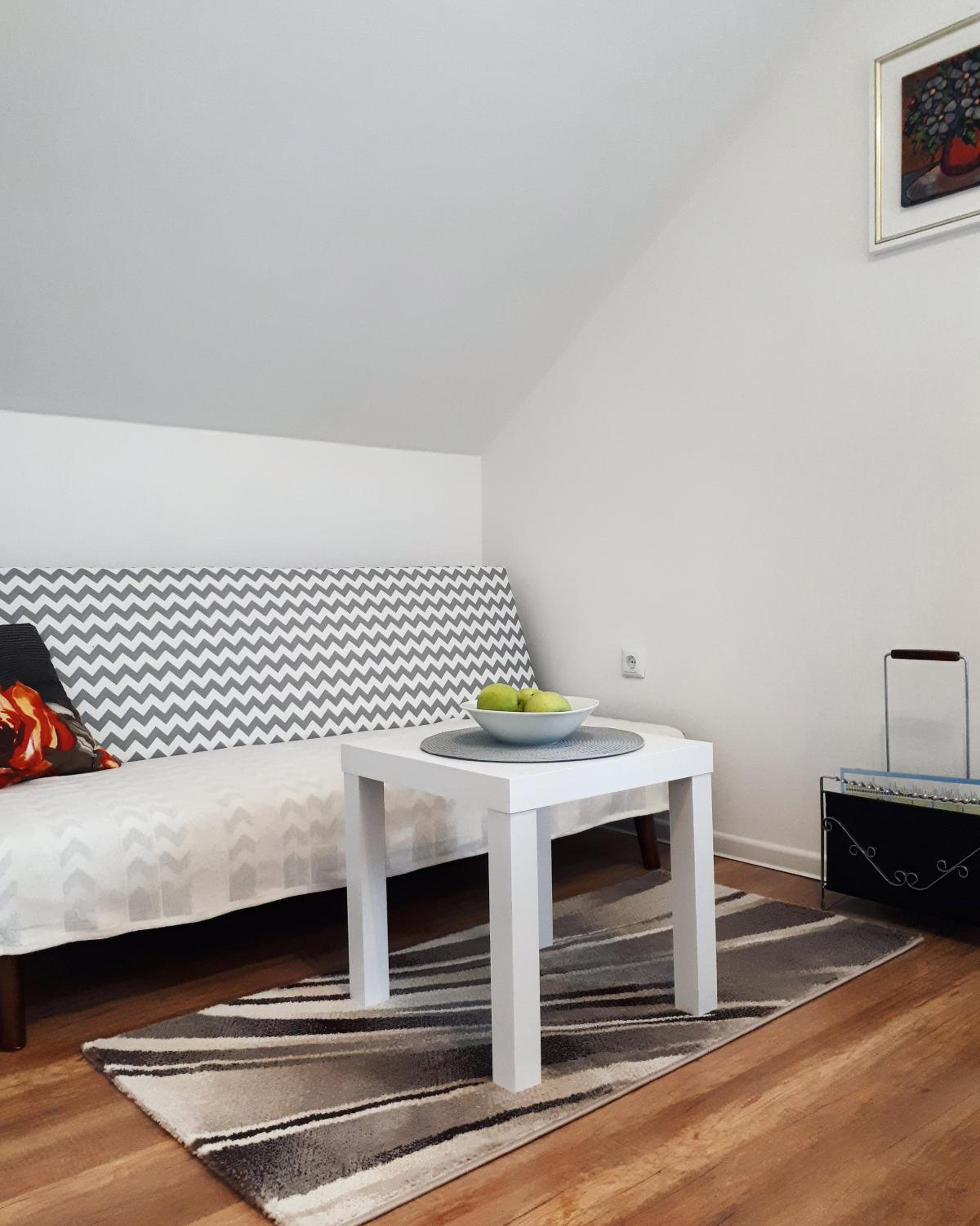 Two-Bedroom Apartment - Photo 3