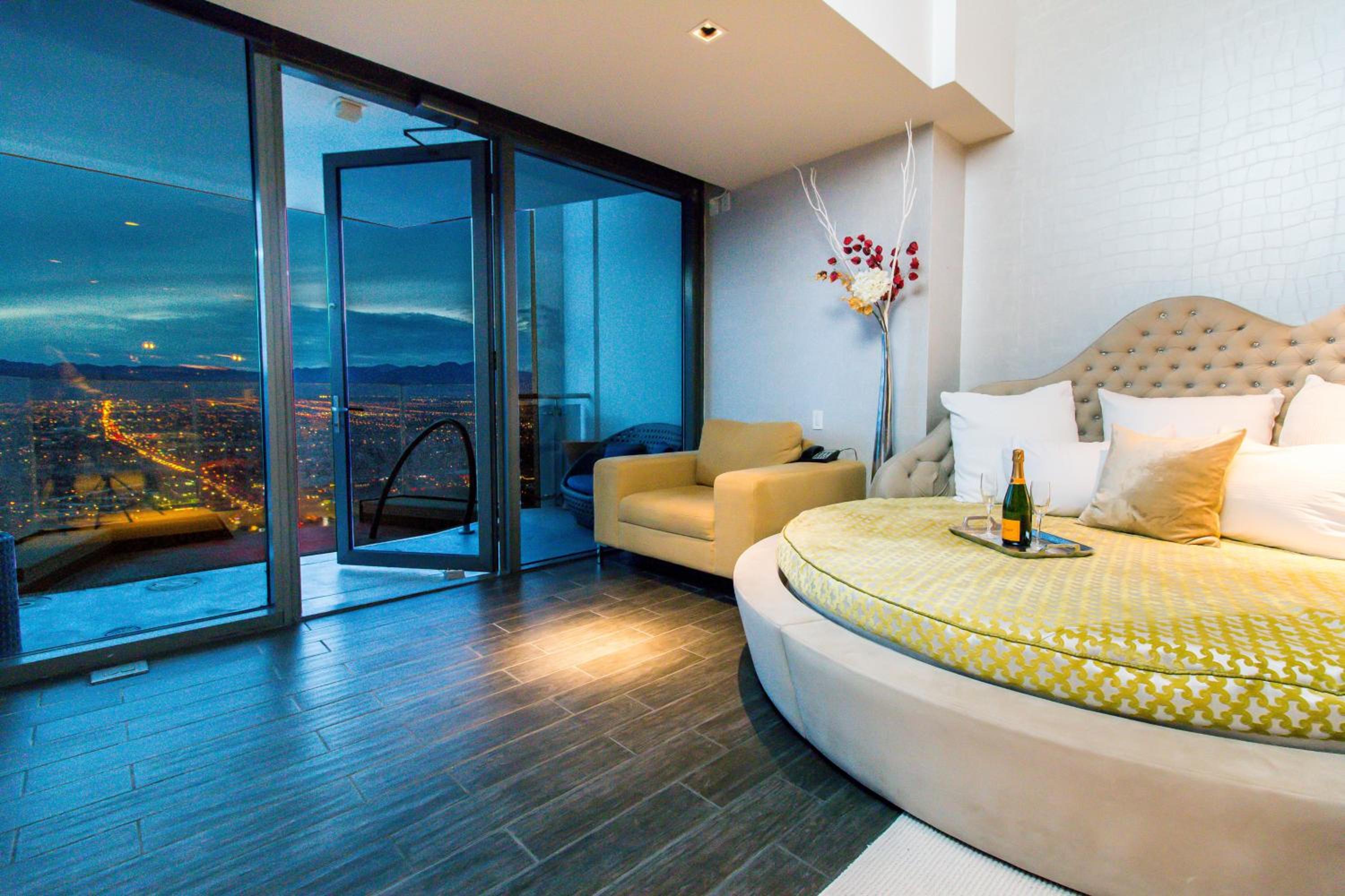Penthouse Apartment