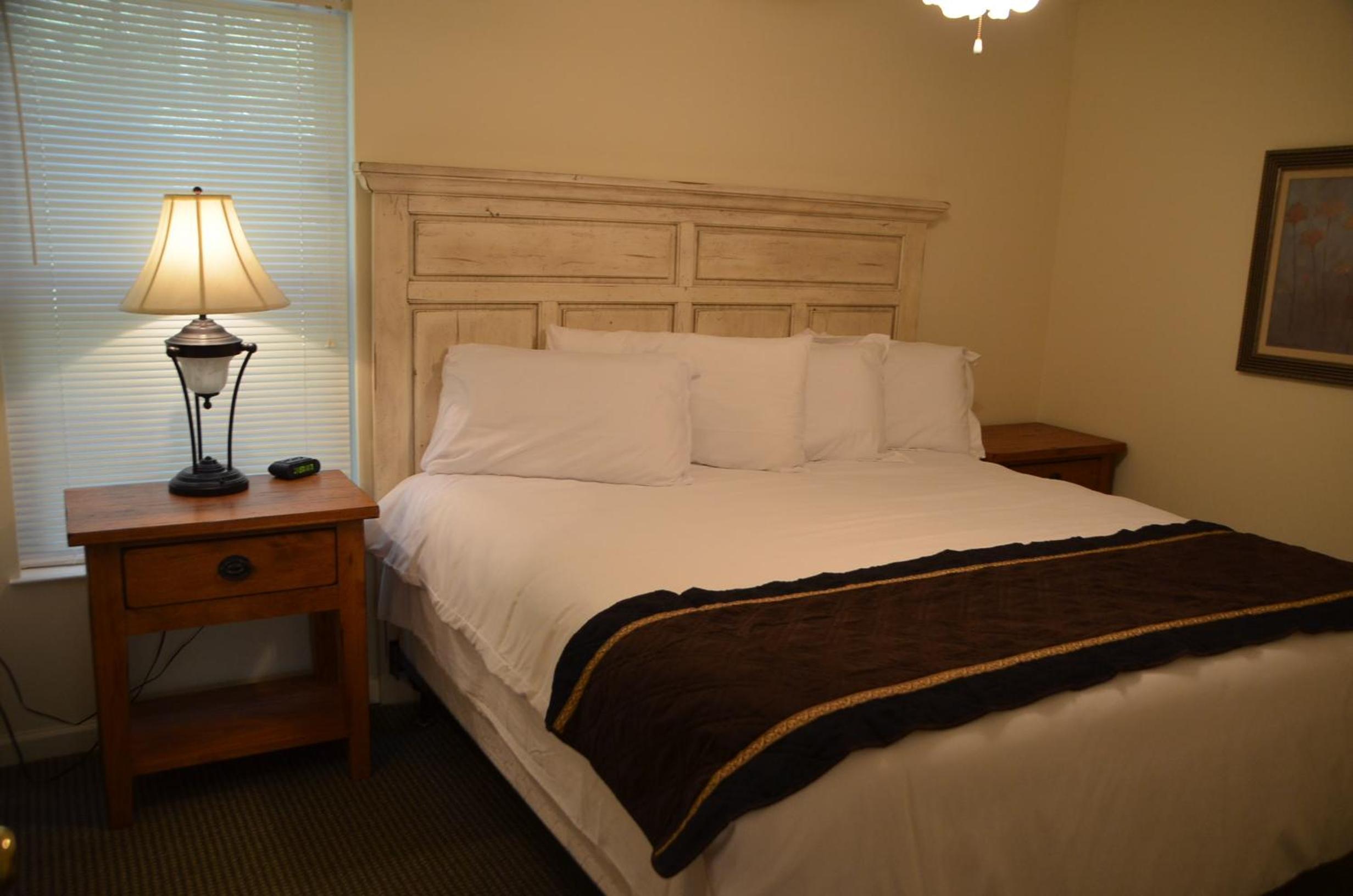 King Suite With Balcony