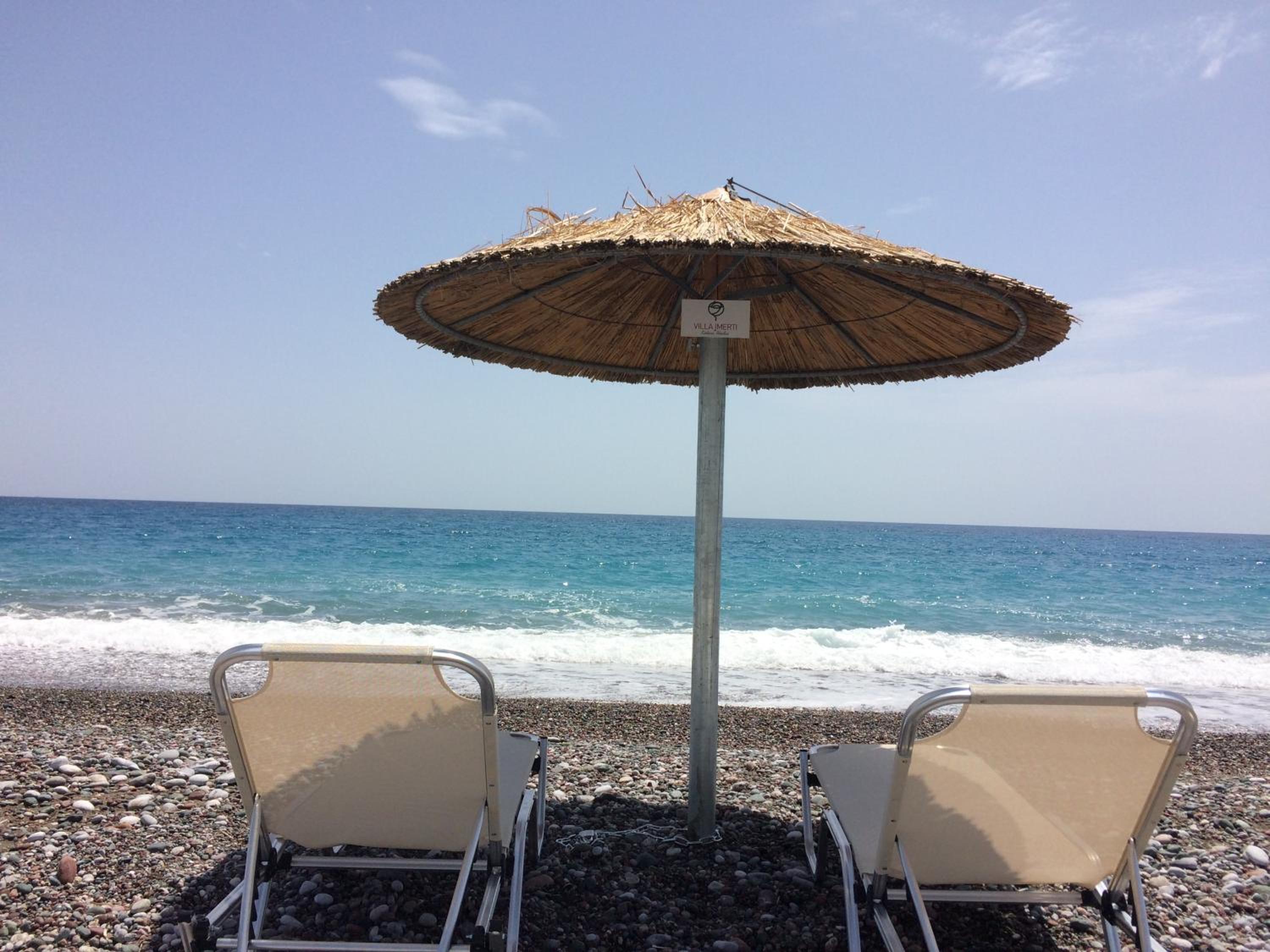Villa - Beach Front photo 3