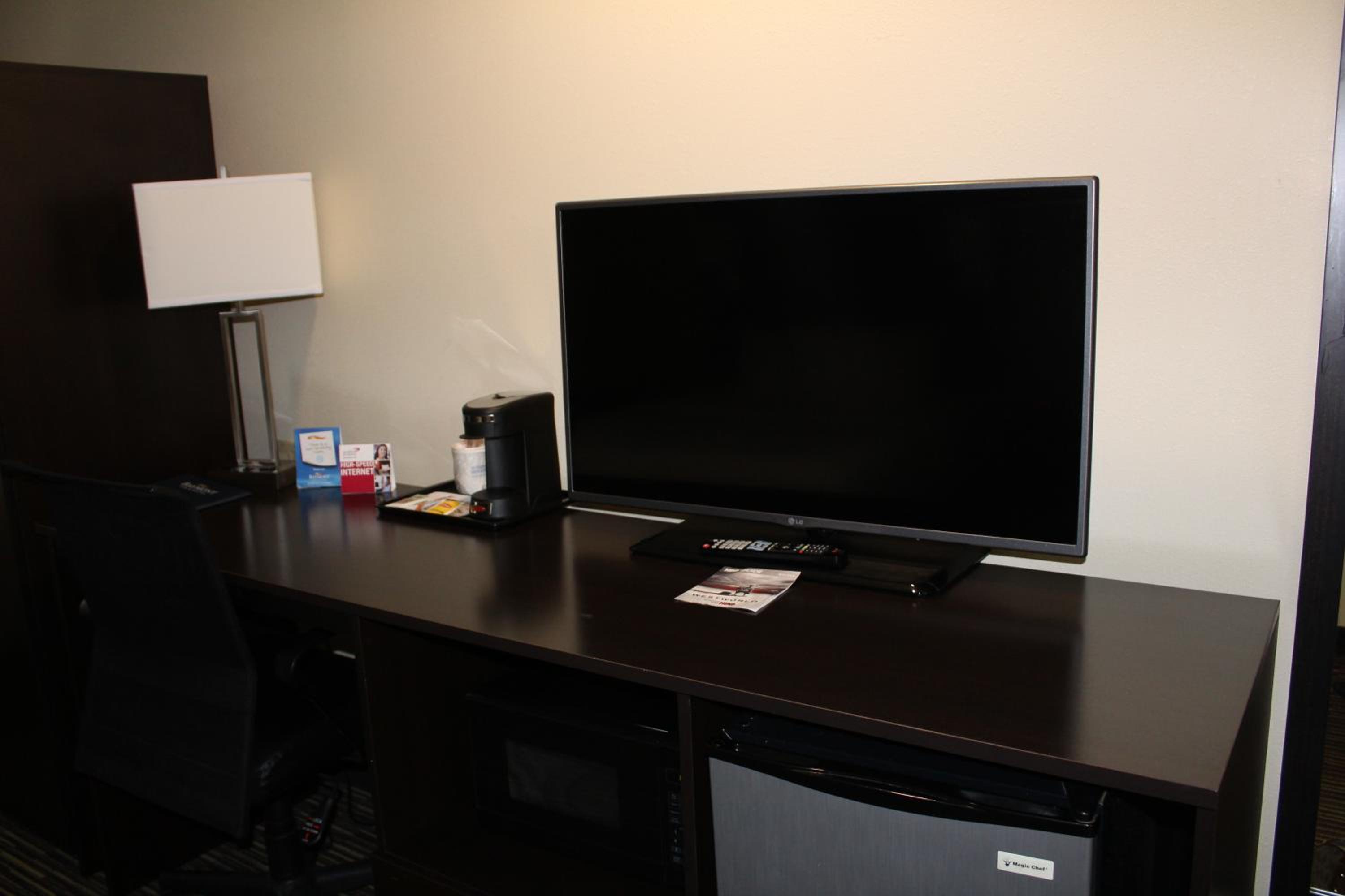 Queen Room - Mobility Access/Non-Smoking - Photo 4