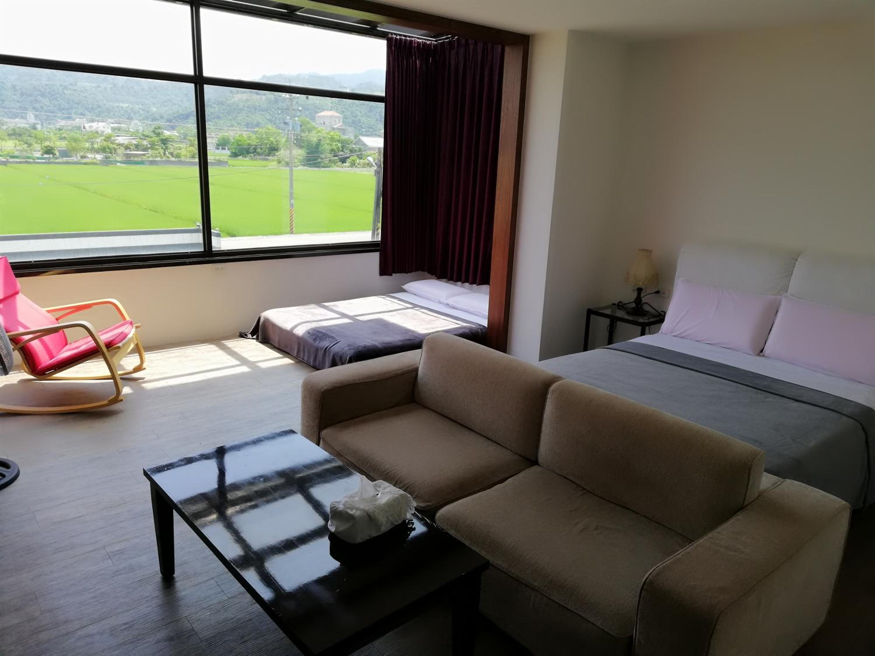 Standard Quadruple Room photo 2