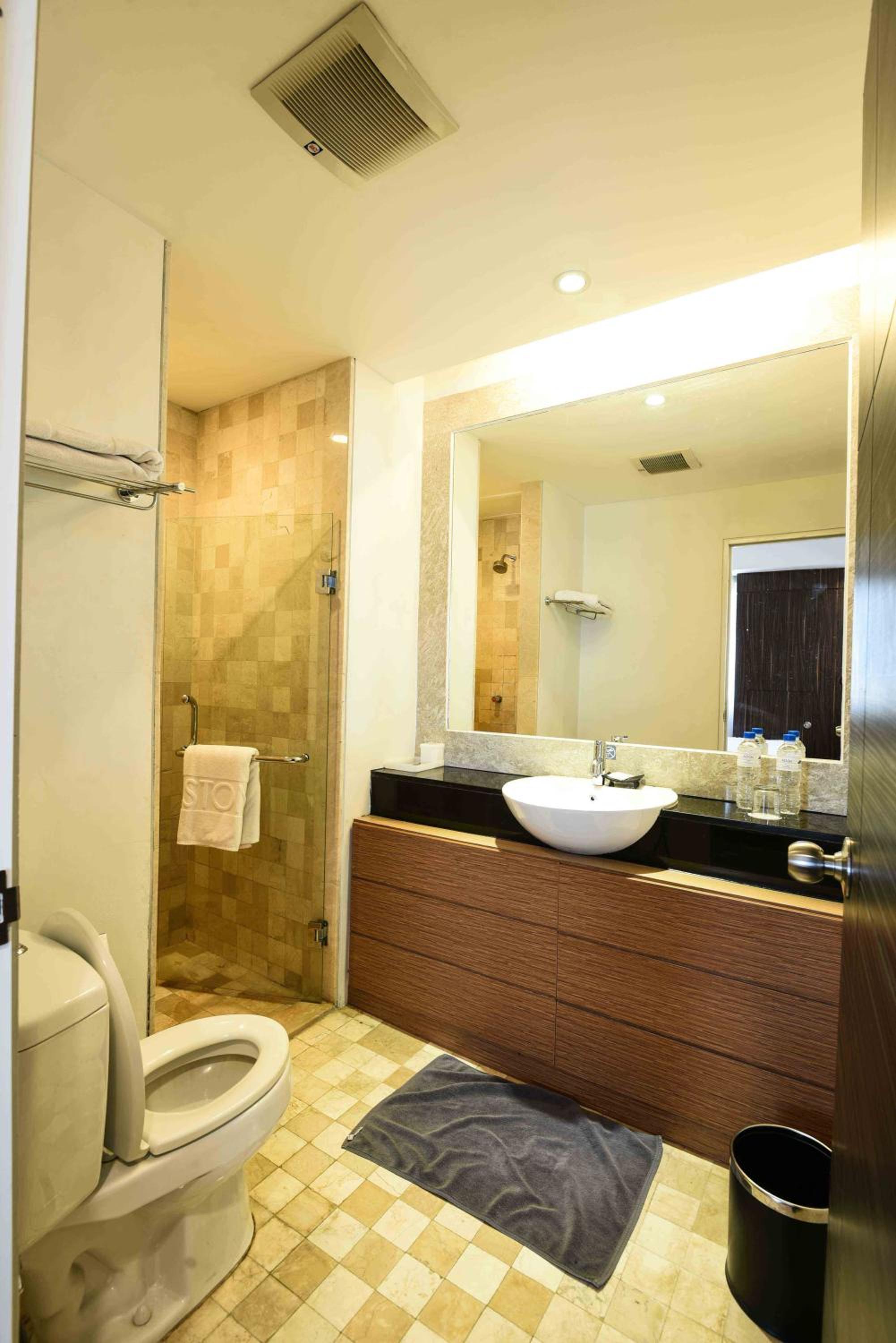 Studio Apartment - Photo 6