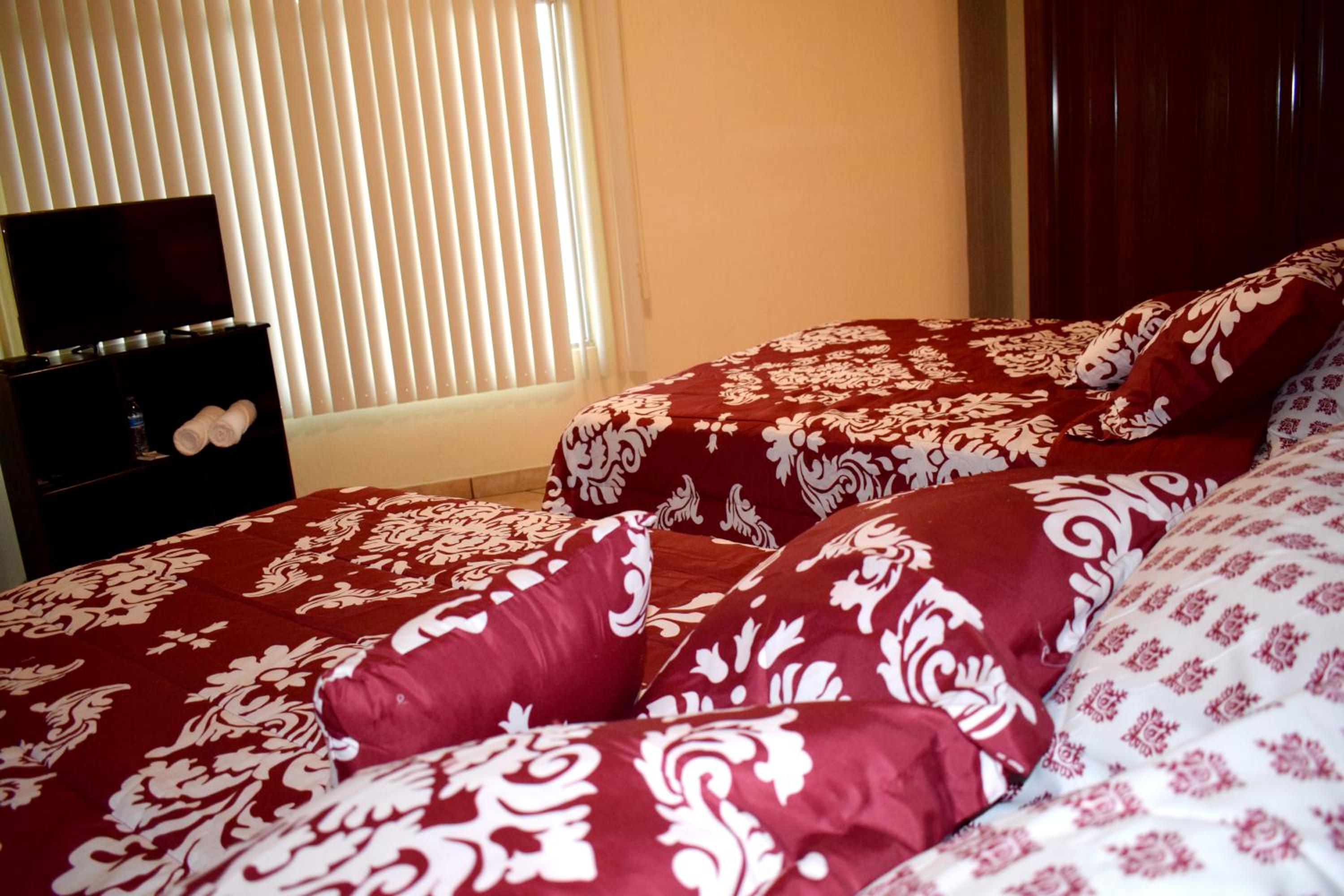 Deluxe Double Room with Two Double Beds photo 2