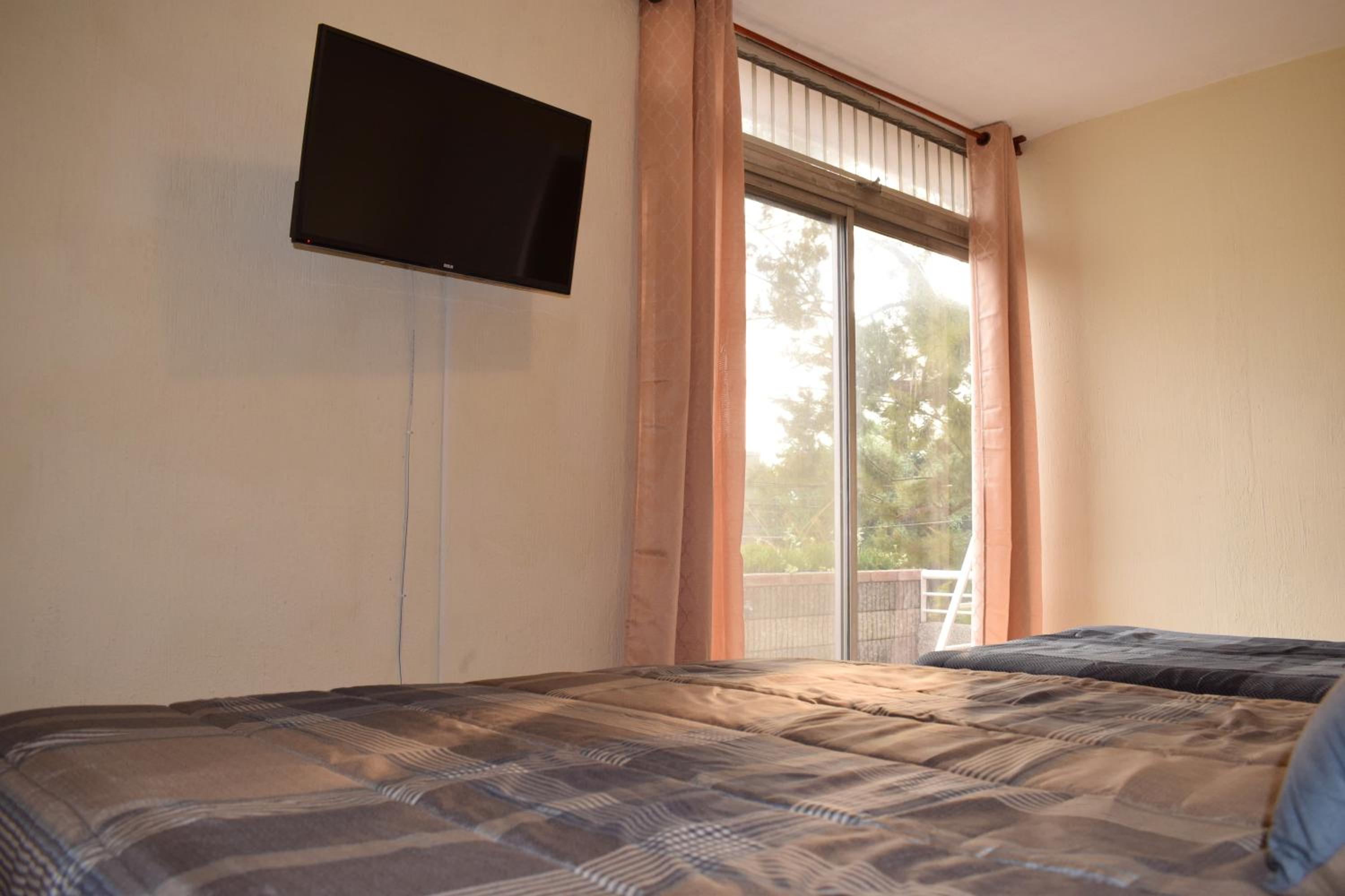 Superior Twin Room with Garden View photo 3