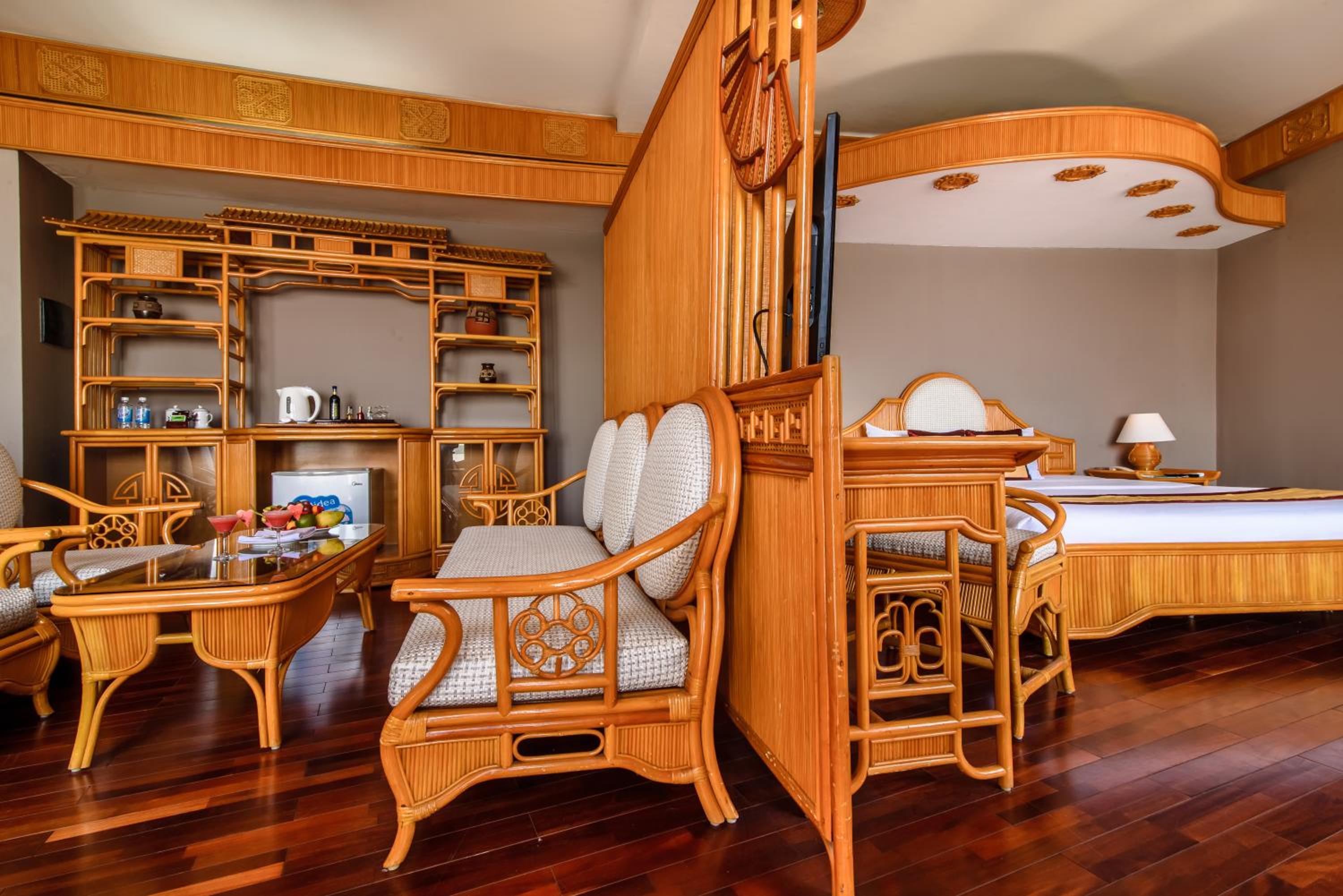 Junior Suite - Photo 11