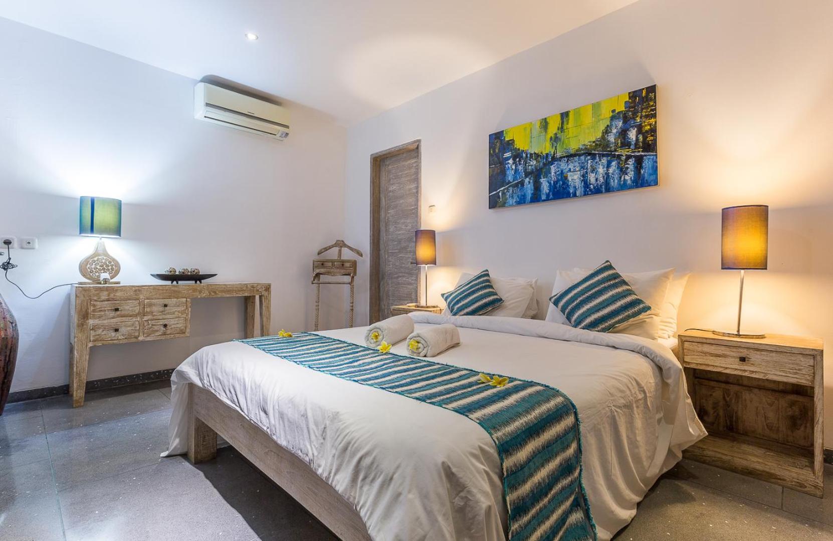 Three-Bedroom Villa photo 2