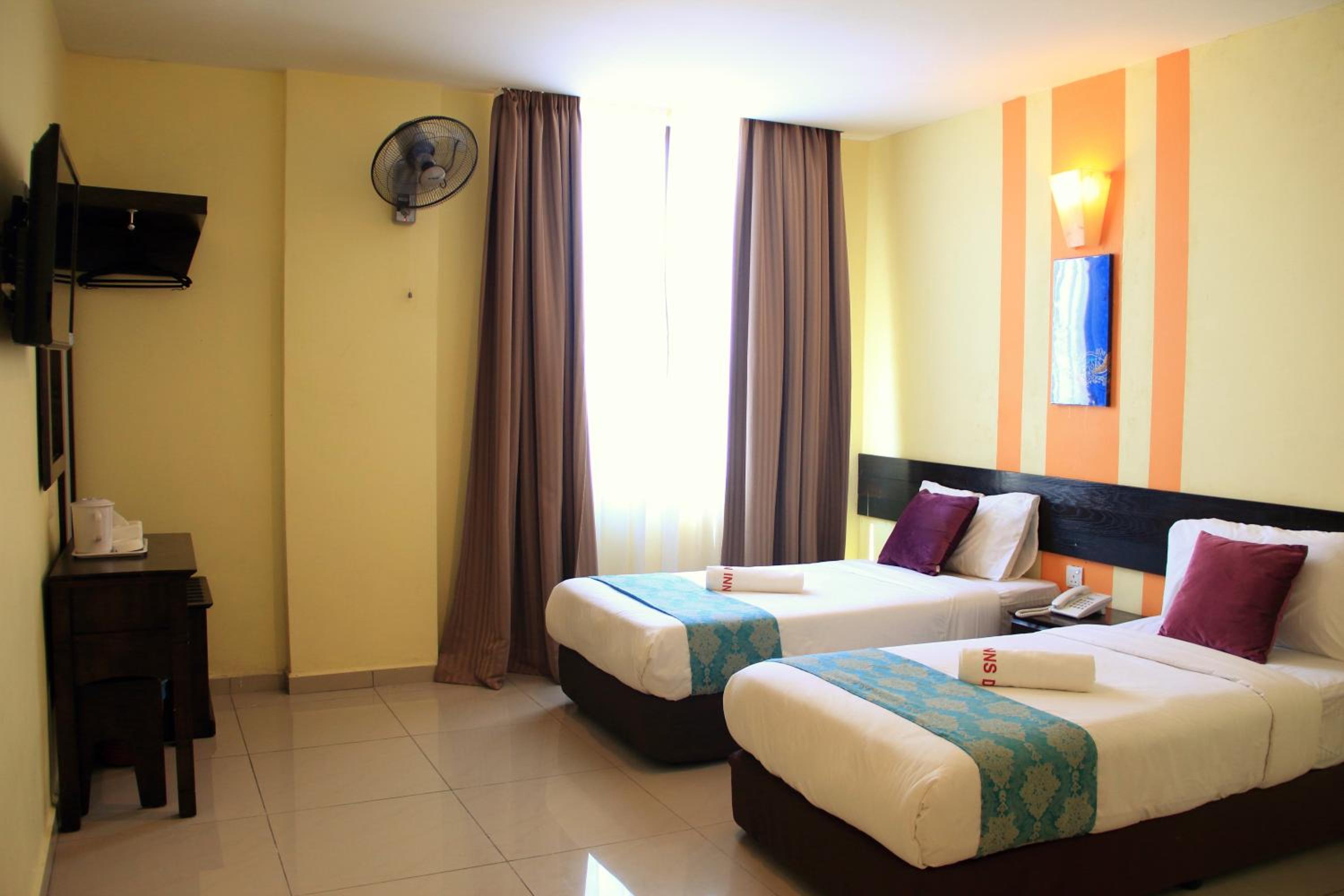 Small Twin Room photo 3