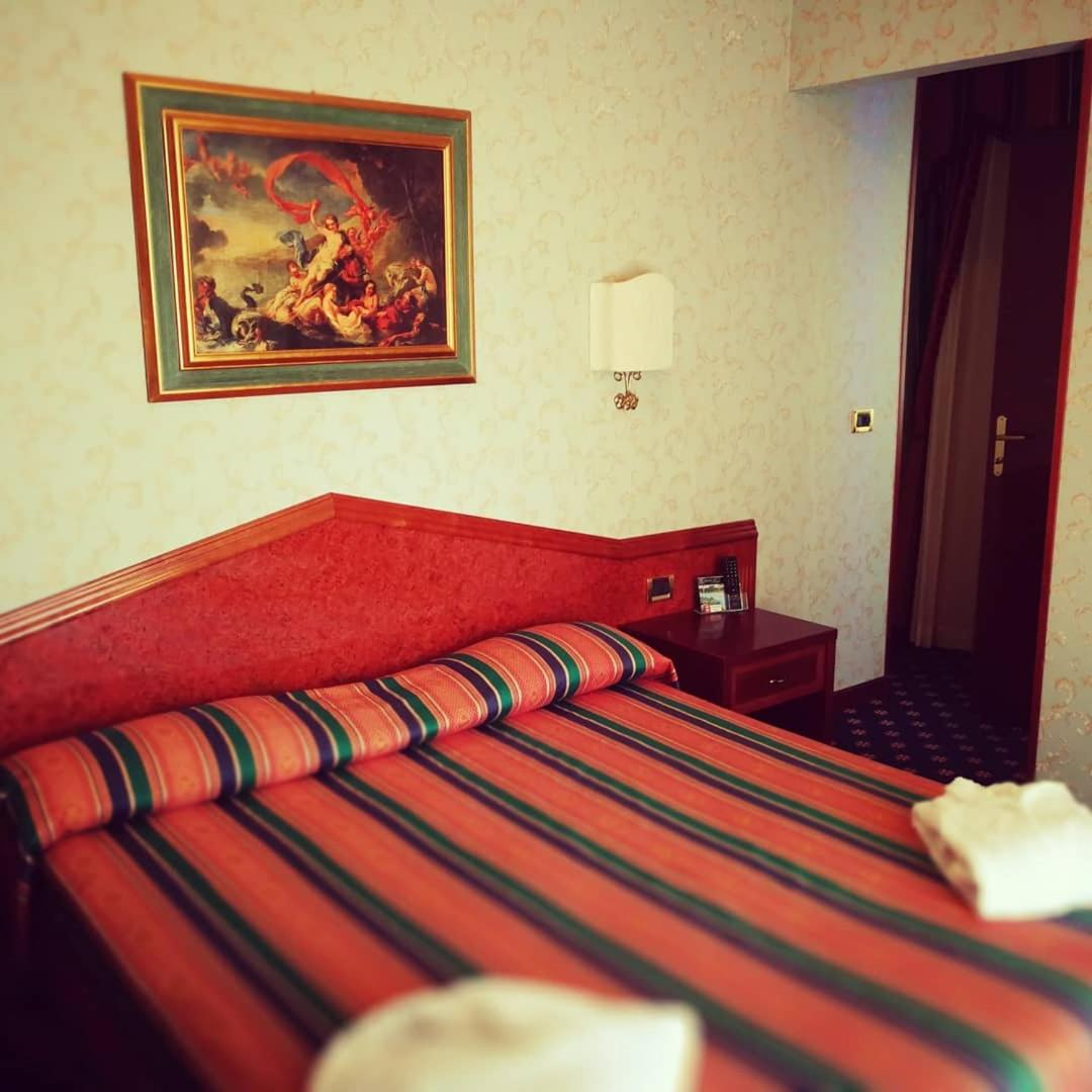 Junior Suite with Balcony photo 3