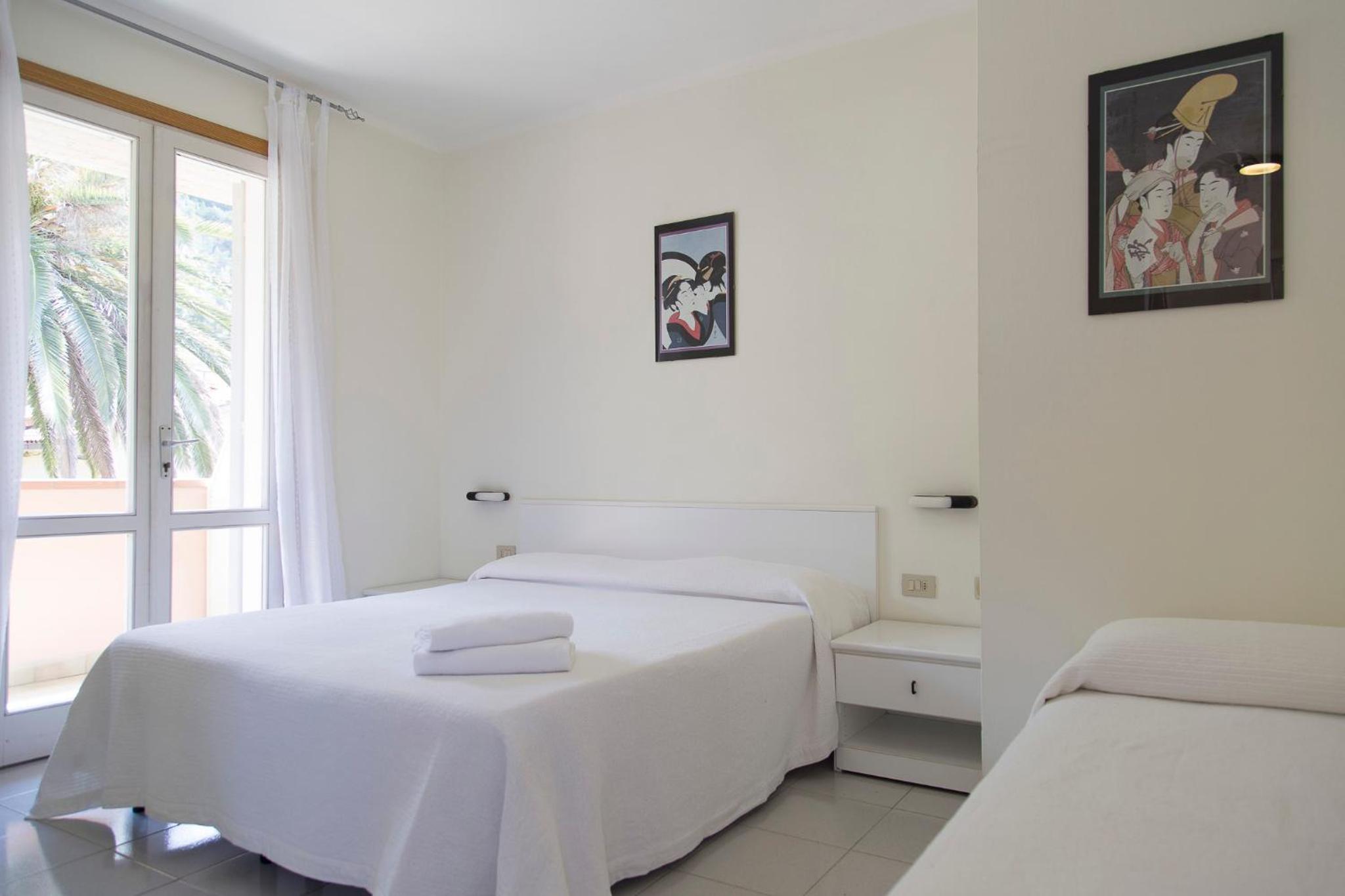 Triple Room with Garden View photo 2