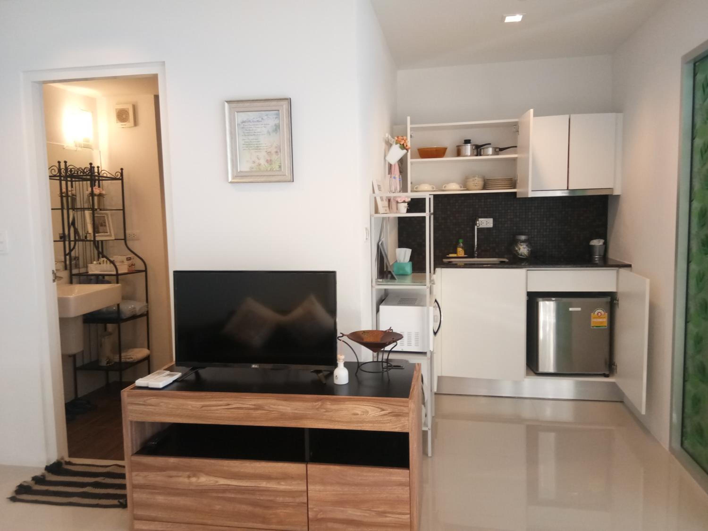 Apartment - Photo 58