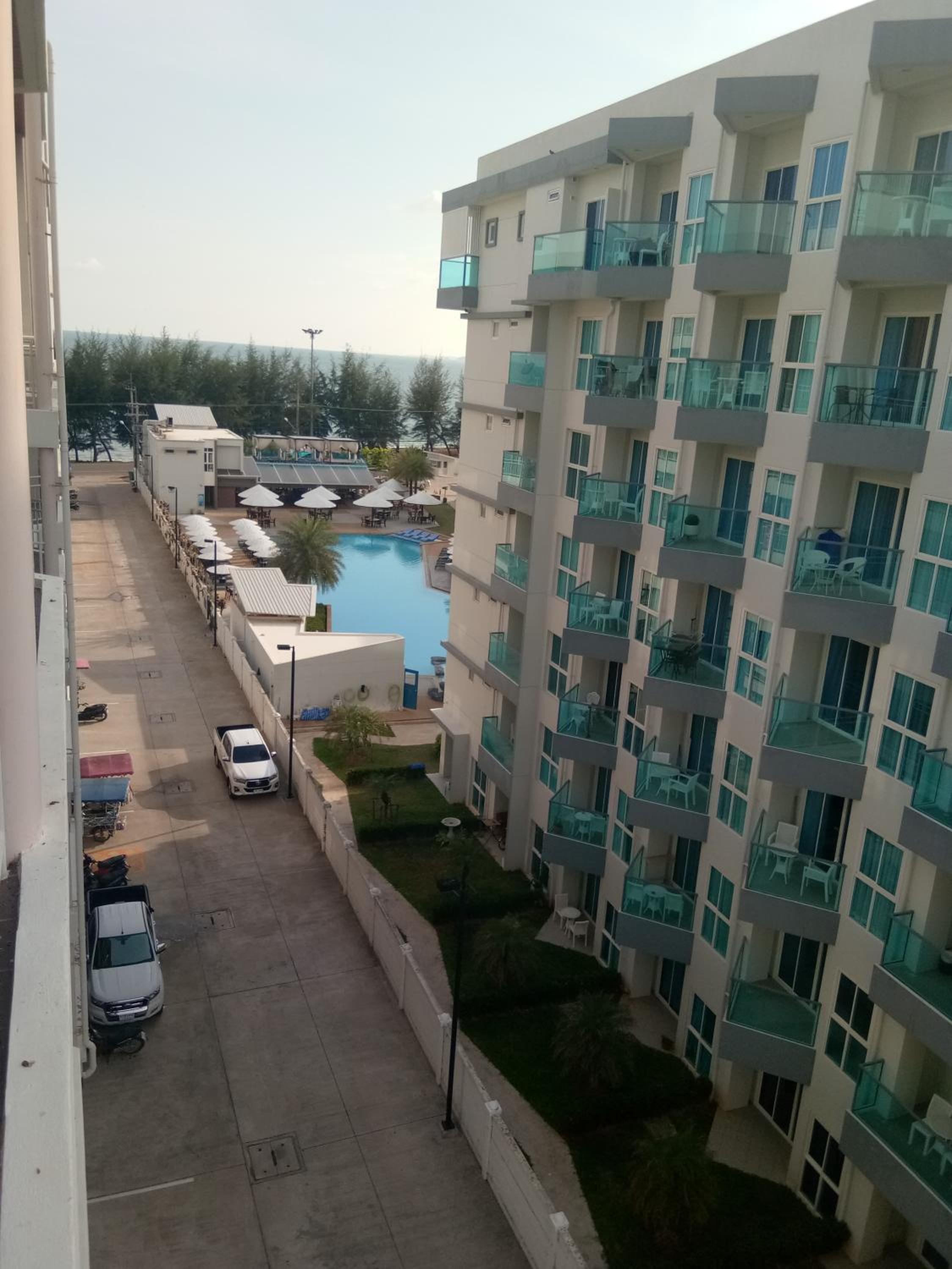 Apartment - Photo 49